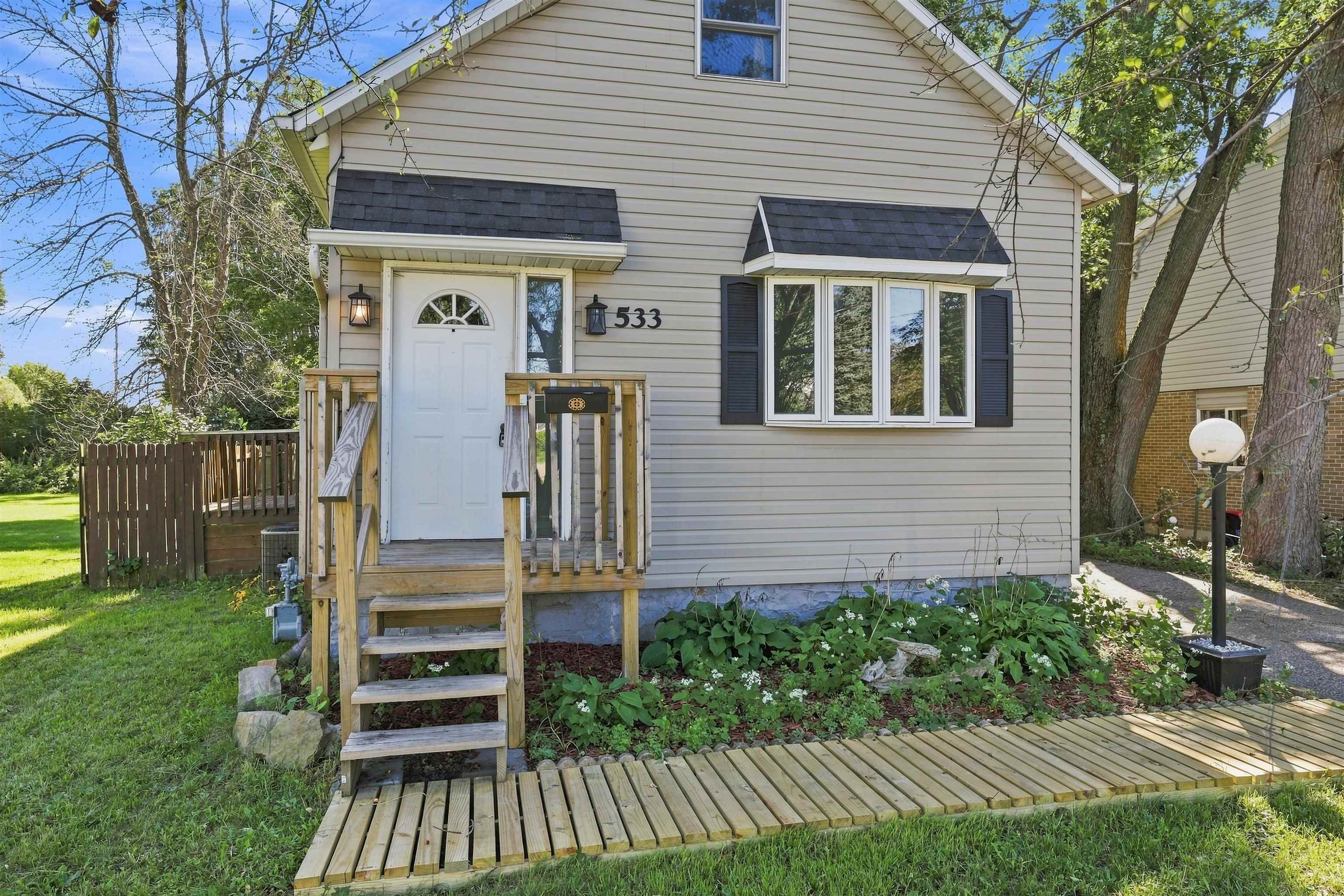 533 BLISS AVENUE, Stevens Point, Wisconsin 54481, 3 Bedrooms Bedrooms, ,1 BathroomBathrooms,Residential,For Sale,533 BLISS AVENUE,22604469
