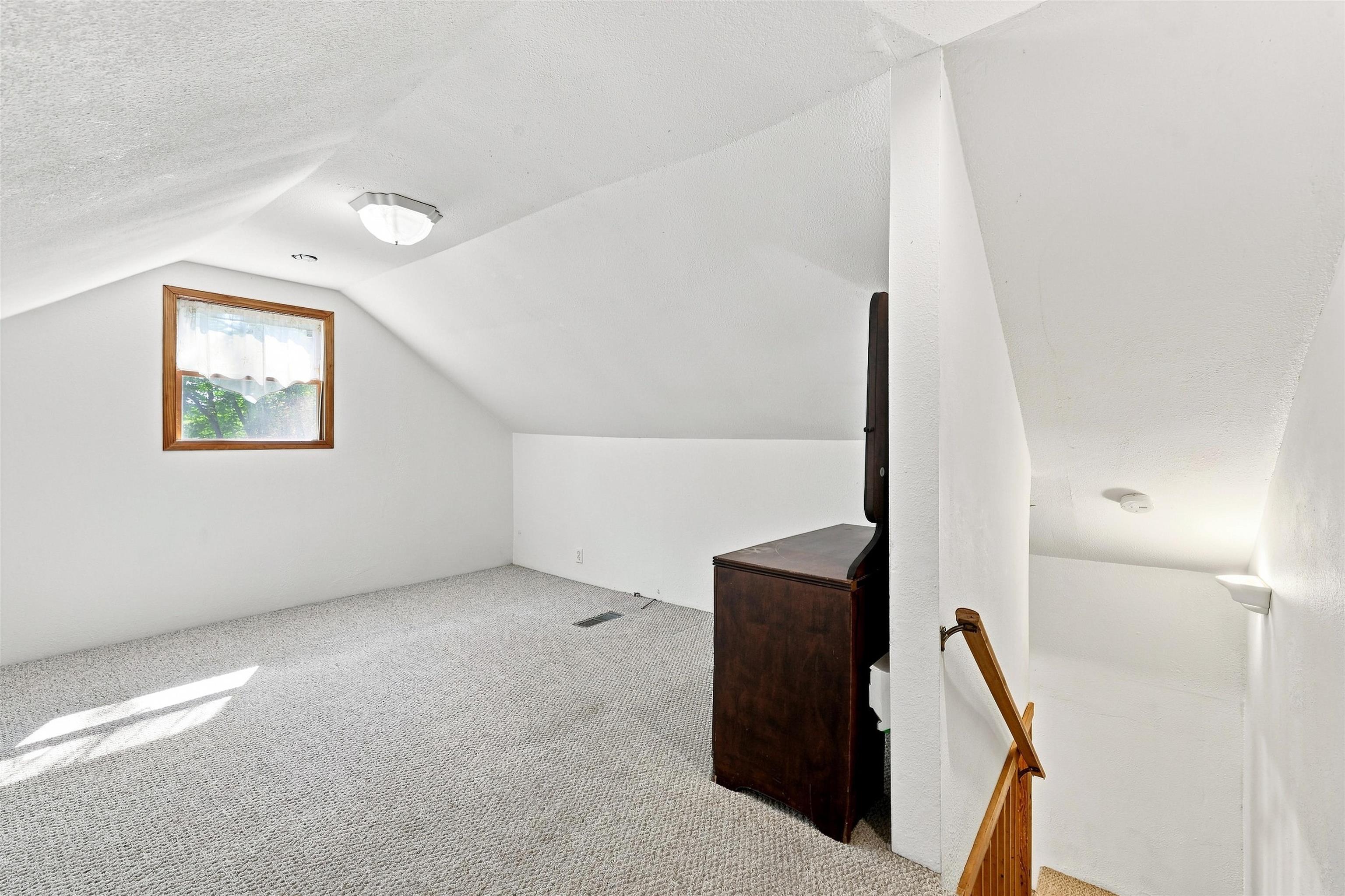 533 BLISS AVENUE, Stevens Point, Wisconsin 54481, 3 Bedrooms Bedrooms, ,1 BathroomBathrooms,Residential,For Sale,533 BLISS AVENUE,22604469