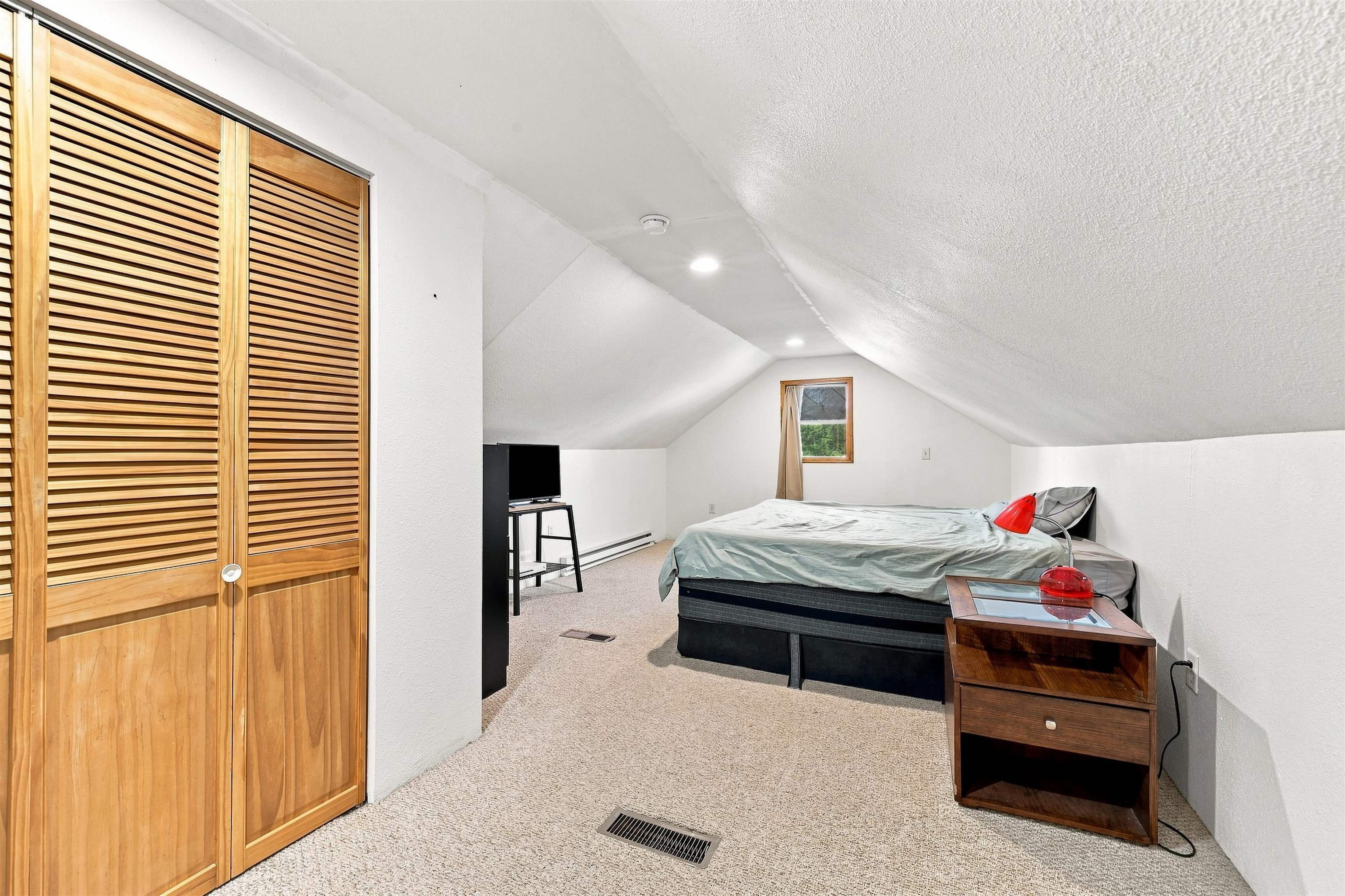 533 BLISS AVENUE, Stevens Point, Wisconsin 54481, 3 Bedrooms Bedrooms, ,1 BathroomBathrooms,Residential,For Sale,533 BLISS AVENUE,22604469