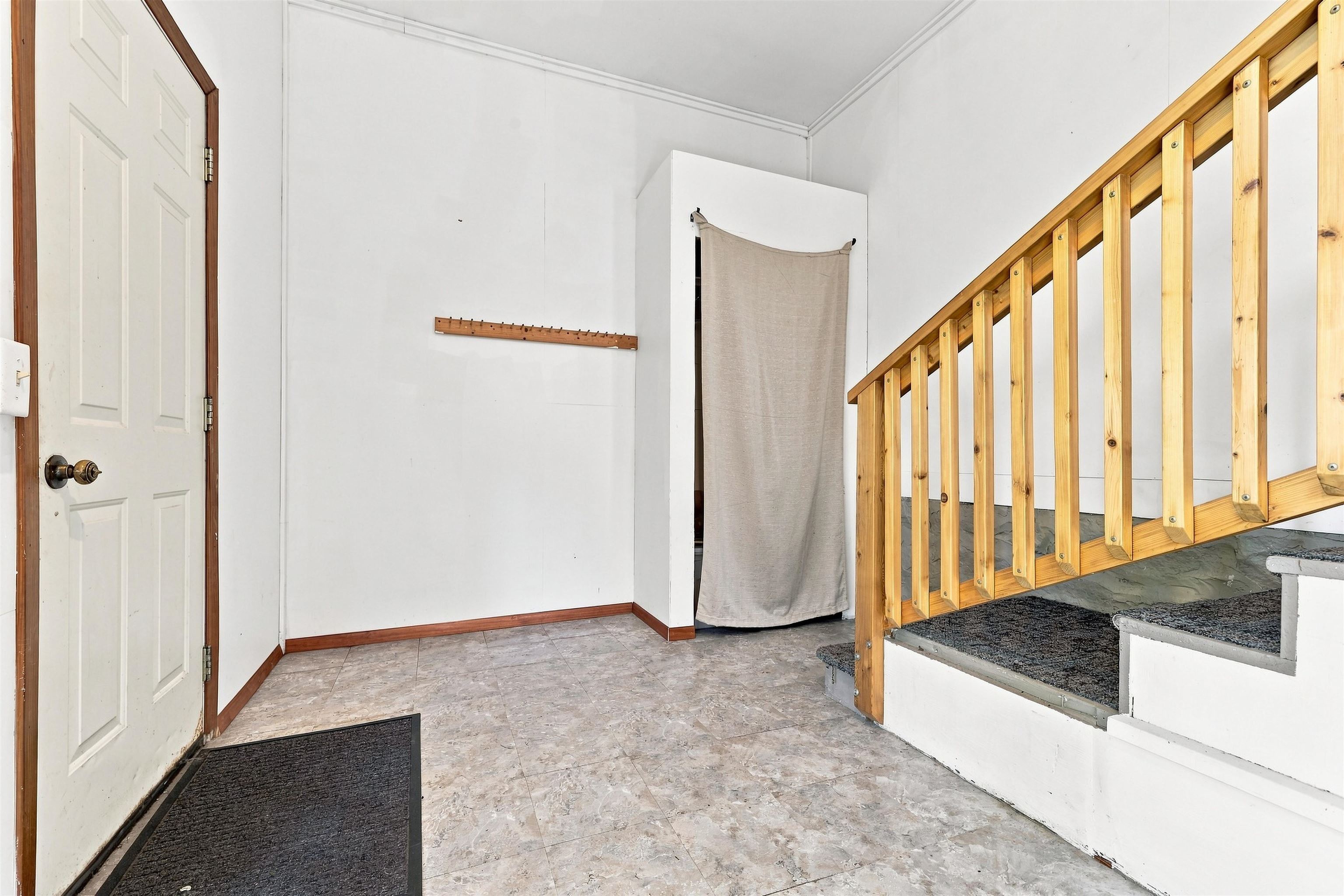 533 BLISS AVENUE, Stevens Point, Wisconsin 54481, 3 Bedrooms Bedrooms, ,1 BathroomBathrooms,Residential,For Sale,533 BLISS AVENUE,22604469