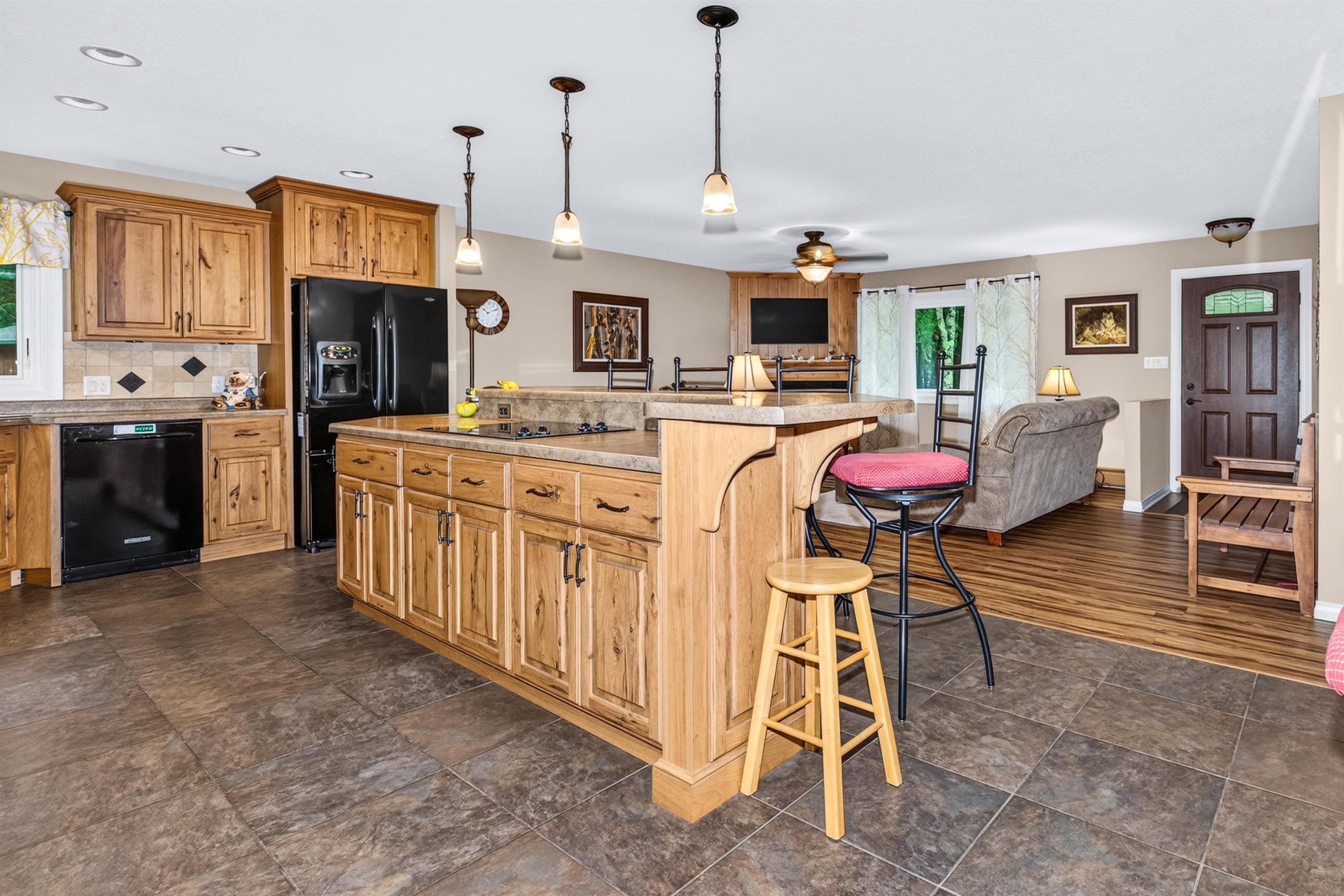 1806 BUCKHORN CIRCLE, Woodruff, Wisconsin 54568, 3 Bedrooms Bedrooms, ,3 BathroomsBathrooms,Residential,For Sale,1806 BUCKHORN CIRCLE,22604473