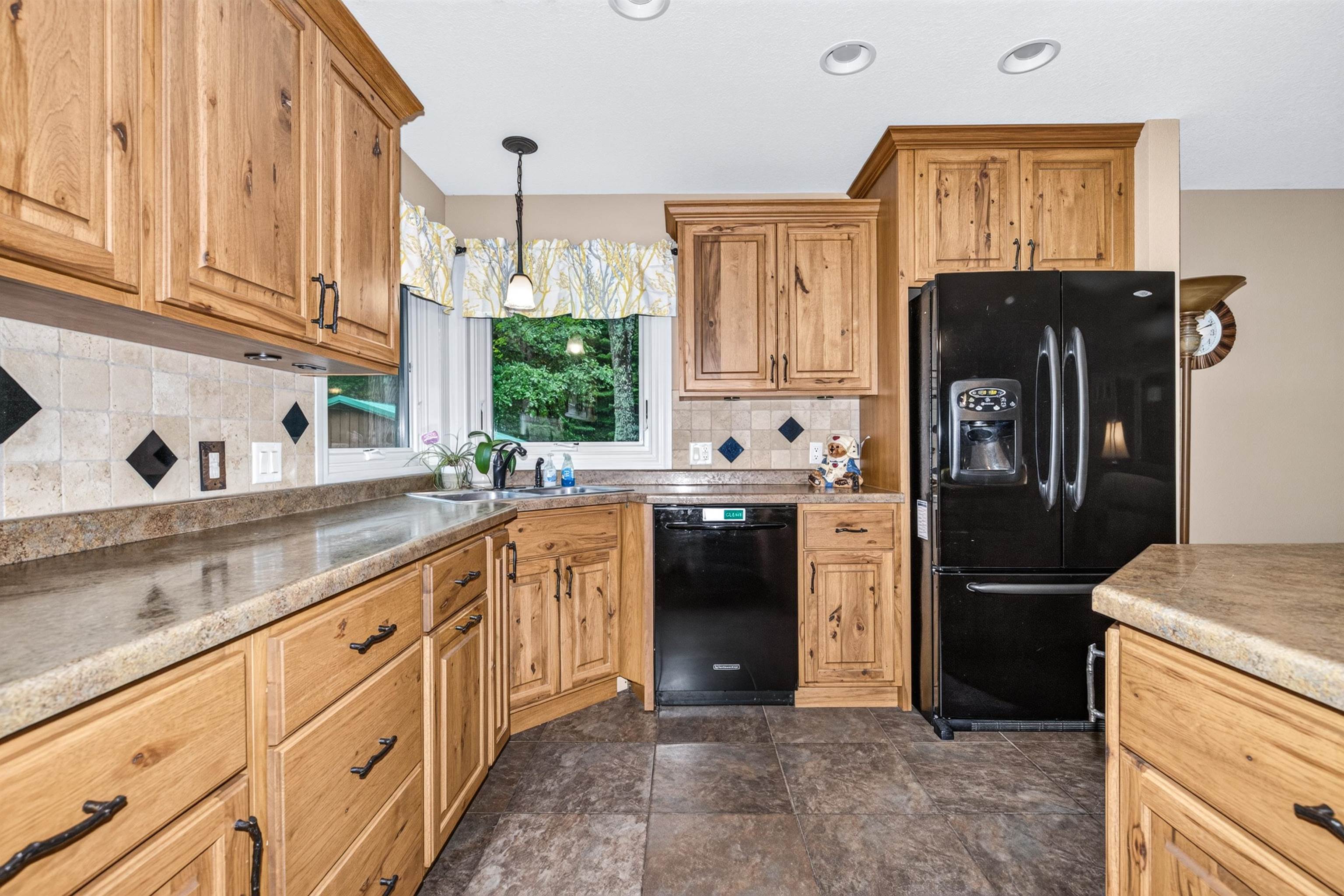 1806 BUCKHORN CIRCLE, Woodruff, Wisconsin 54568, 3 Bedrooms Bedrooms, ,3 BathroomsBathrooms,Residential,For Sale,1806 BUCKHORN CIRCLE,22604473
