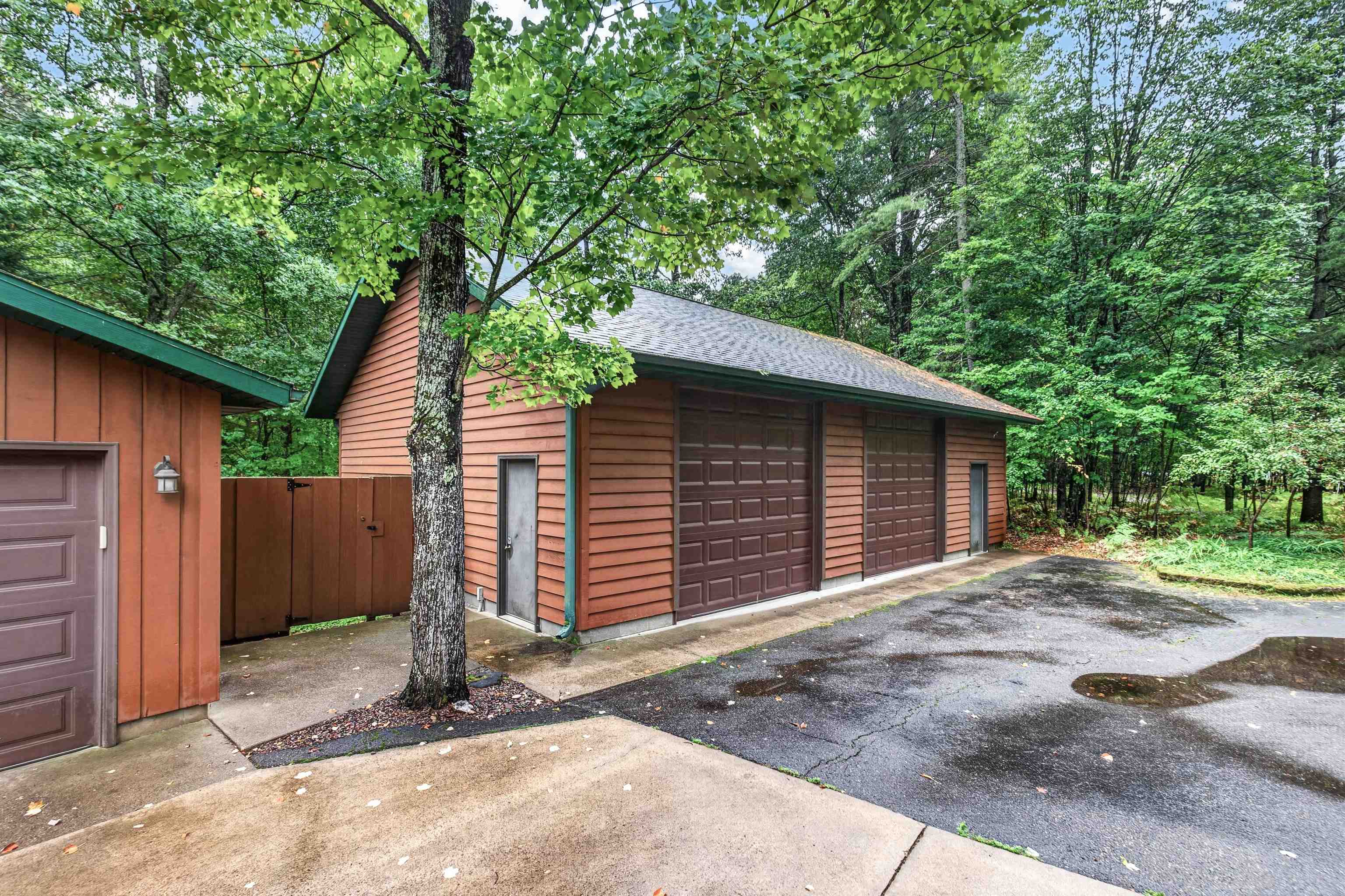 1806 BUCKHORN CIRCLE, Woodruff, Wisconsin 54568, 3 Bedrooms Bedrooms, ,3 BathroomsBathrooms,Residential,For Sale,1806 BUCKHORN CIRCLE,22604473