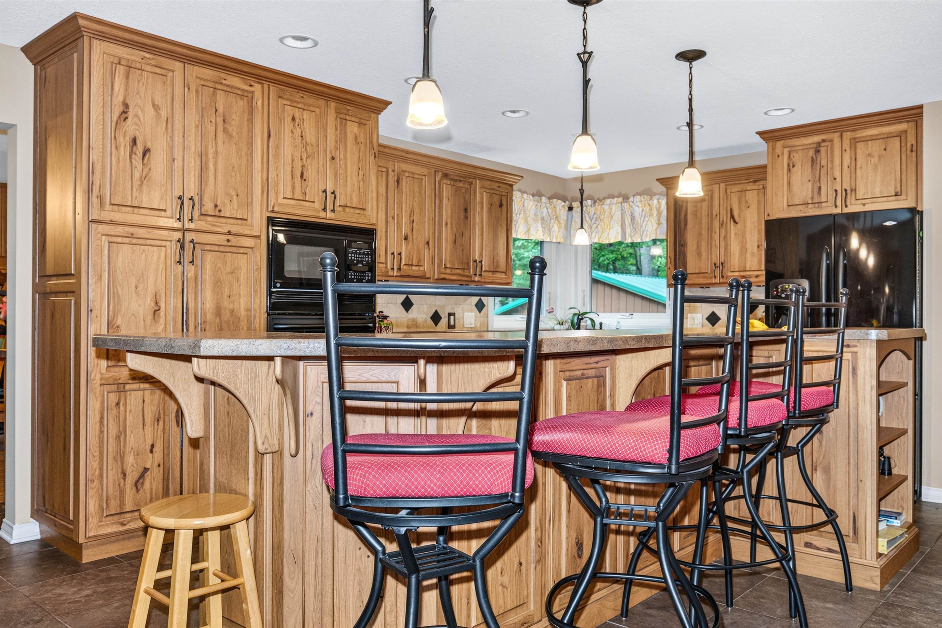 1806 BUCKHORN CIRCLE, Woodruff, Wisconsin 54568, 3 Bedrooms Bedrooms, ,3 BathroomsBathrooms,Residential,For Sale,1806 BUCKHORN CIRCLE,22604473