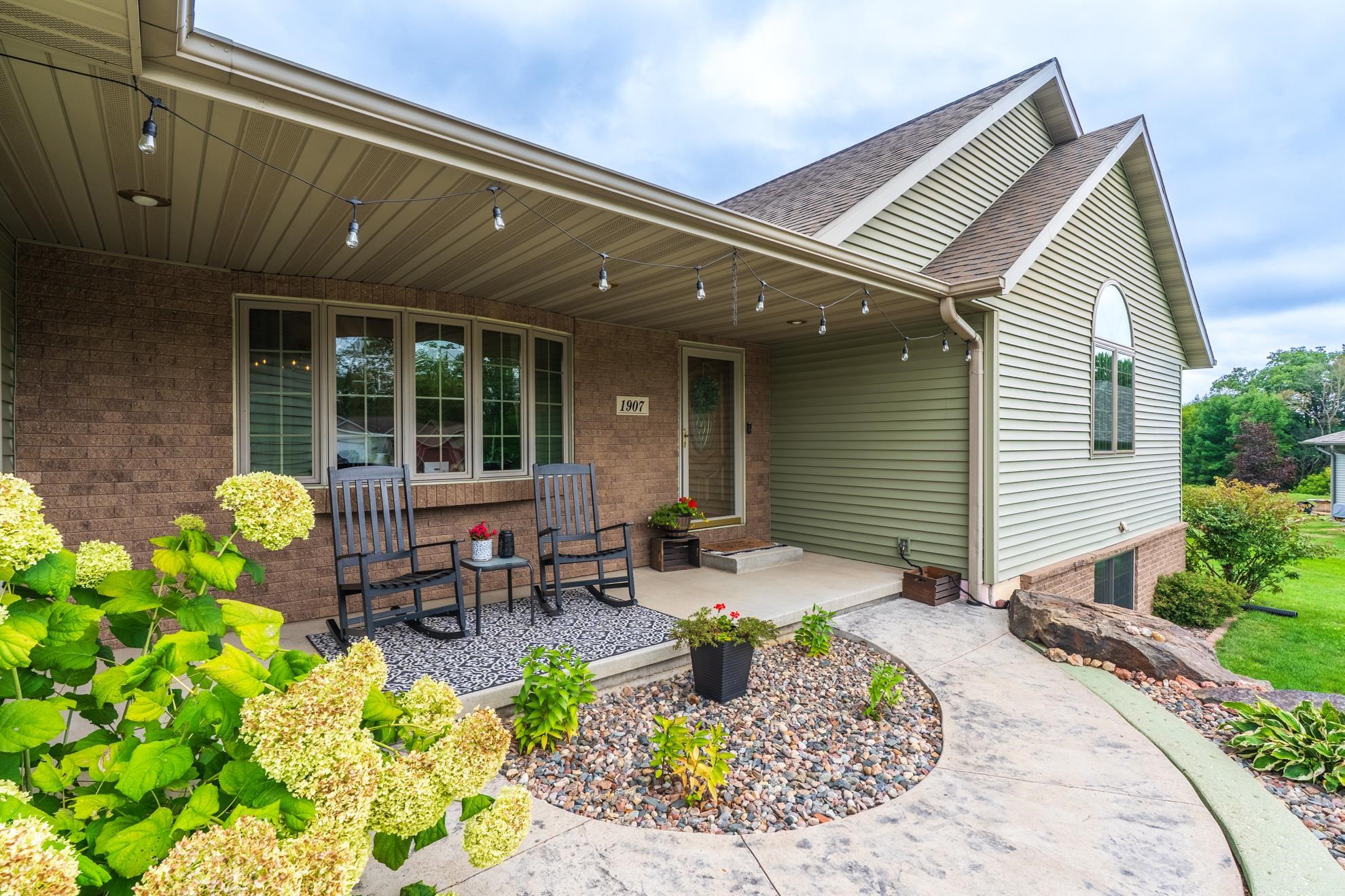 1907 BRANDON CIRCLE, Wausau, Wisconsin 54401, 4 Bedrooms Bedrooms, ,3 BathroomsBathrooms,Residential,For Sale,1907 BRANDON CIRCLE,22604482