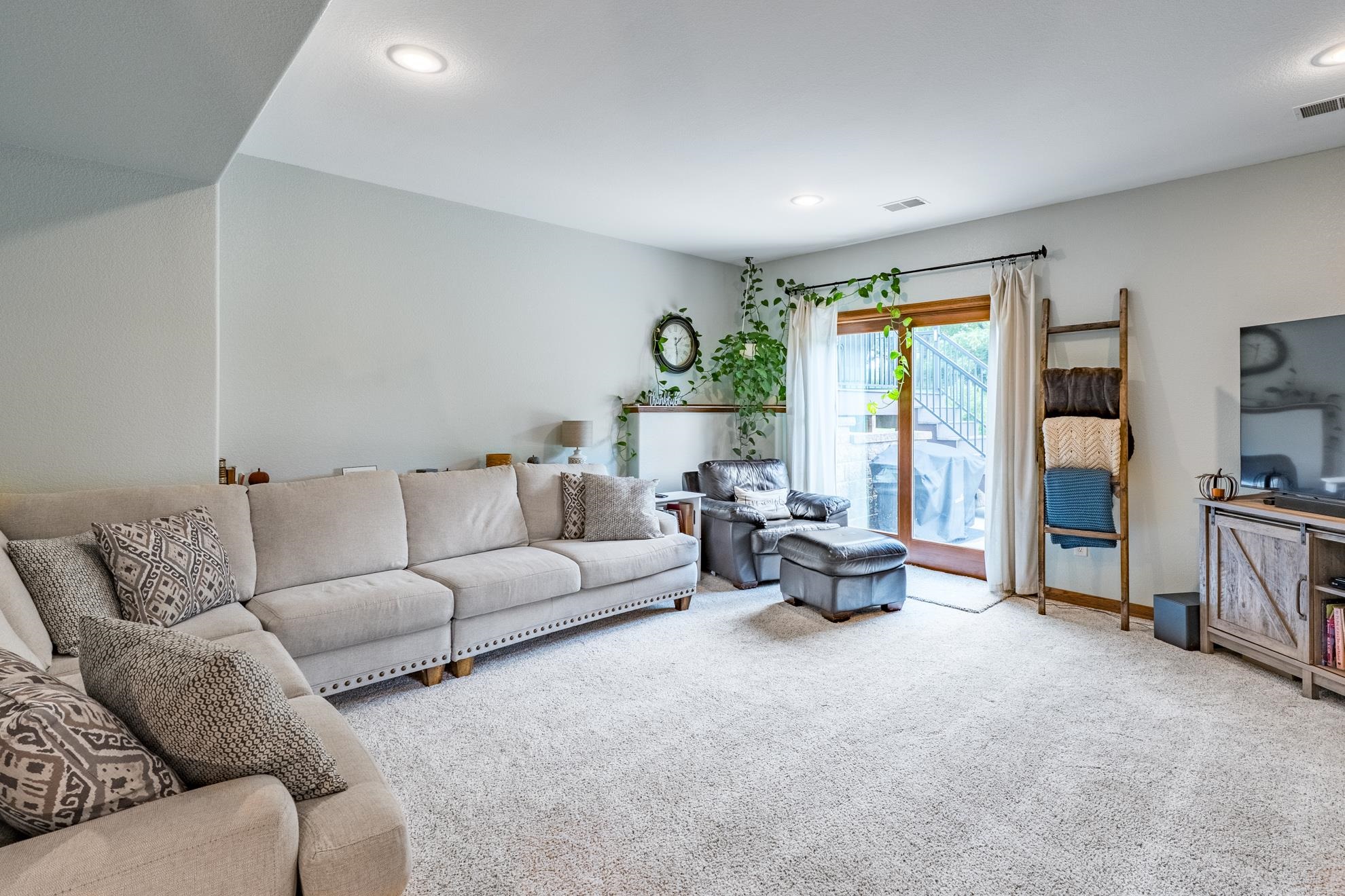1907 BRANDON CIRCLE, Wausau, Wisconsin 54401, 4 Bedrooms Bedrooms, ,3 BathroomsBathrooms,Residential,For Sale,1907 BRANDON CIRCLE,22604482