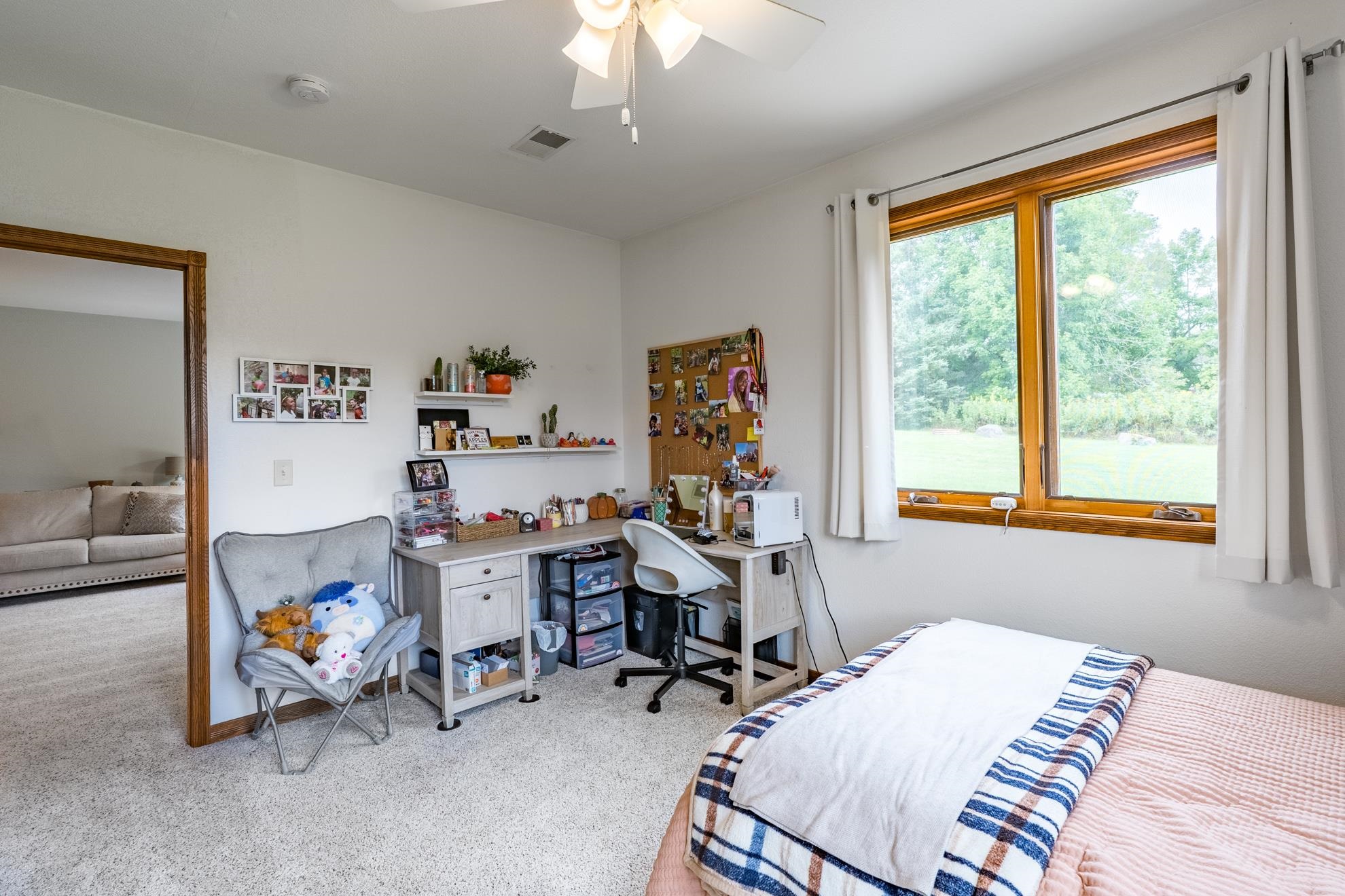 1907 BRANDON CIRCLE, Wausau, Wisconsin 54401, 4 Bedrooms Bedrooms, ,3 BathroomsBathrooms,Residential,For Sale,1907 BRANDON CIRCLE,22604482