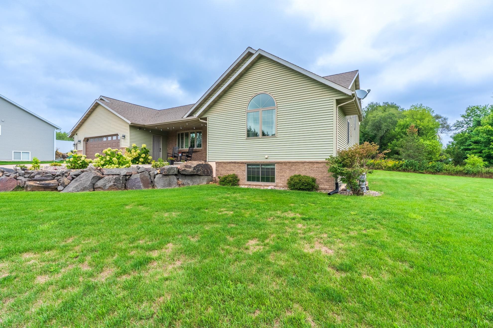 1907 BRANDON CIRCLE, Wausau, Wisconsin 54401, 4 Bedrooms Bedrooms, ,3 BathroomsBathrooms,Residential,For Sale,1907 BRANDON CIRCLE,22604482