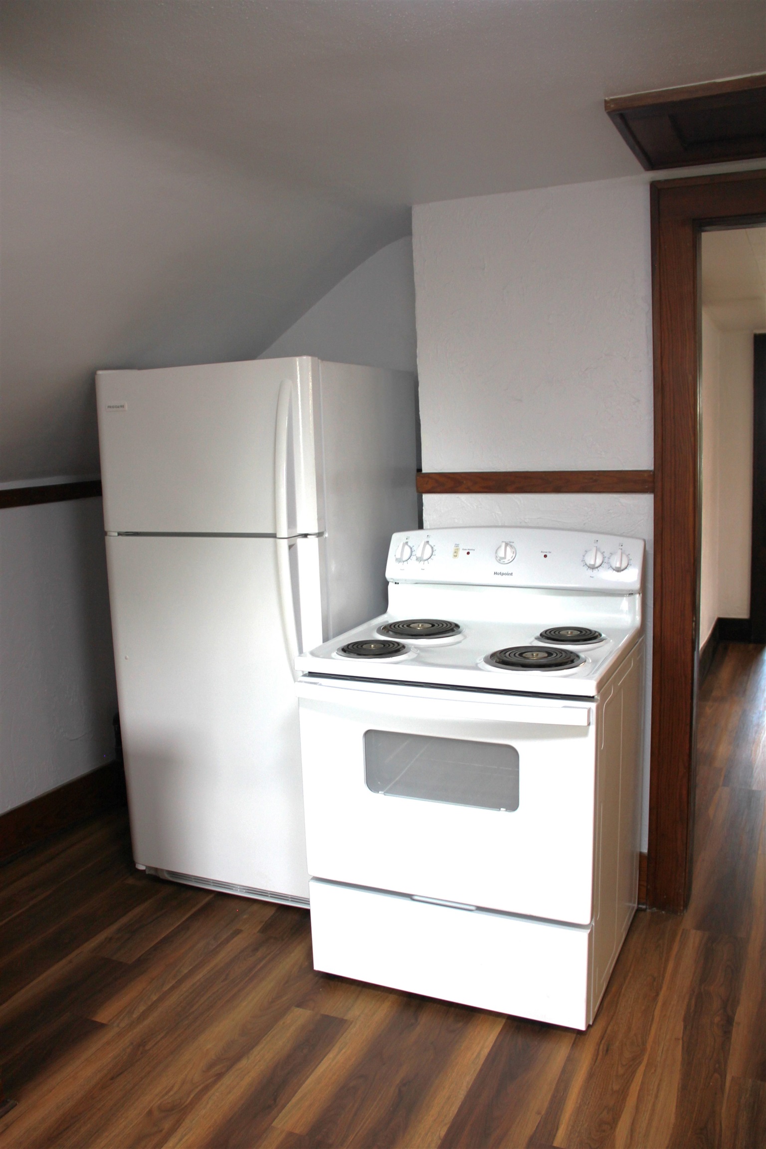 833 & 833-1/2 HENRIETTA STREET, Wausau, Wisconsin 54403, 2 Bedrooms Bedrooms, 5 Rooms Rooms,1 BathroomBathrooms,Multi-family,For Sale,833 & 833-1/2 HENRIETTA STREET,22604487