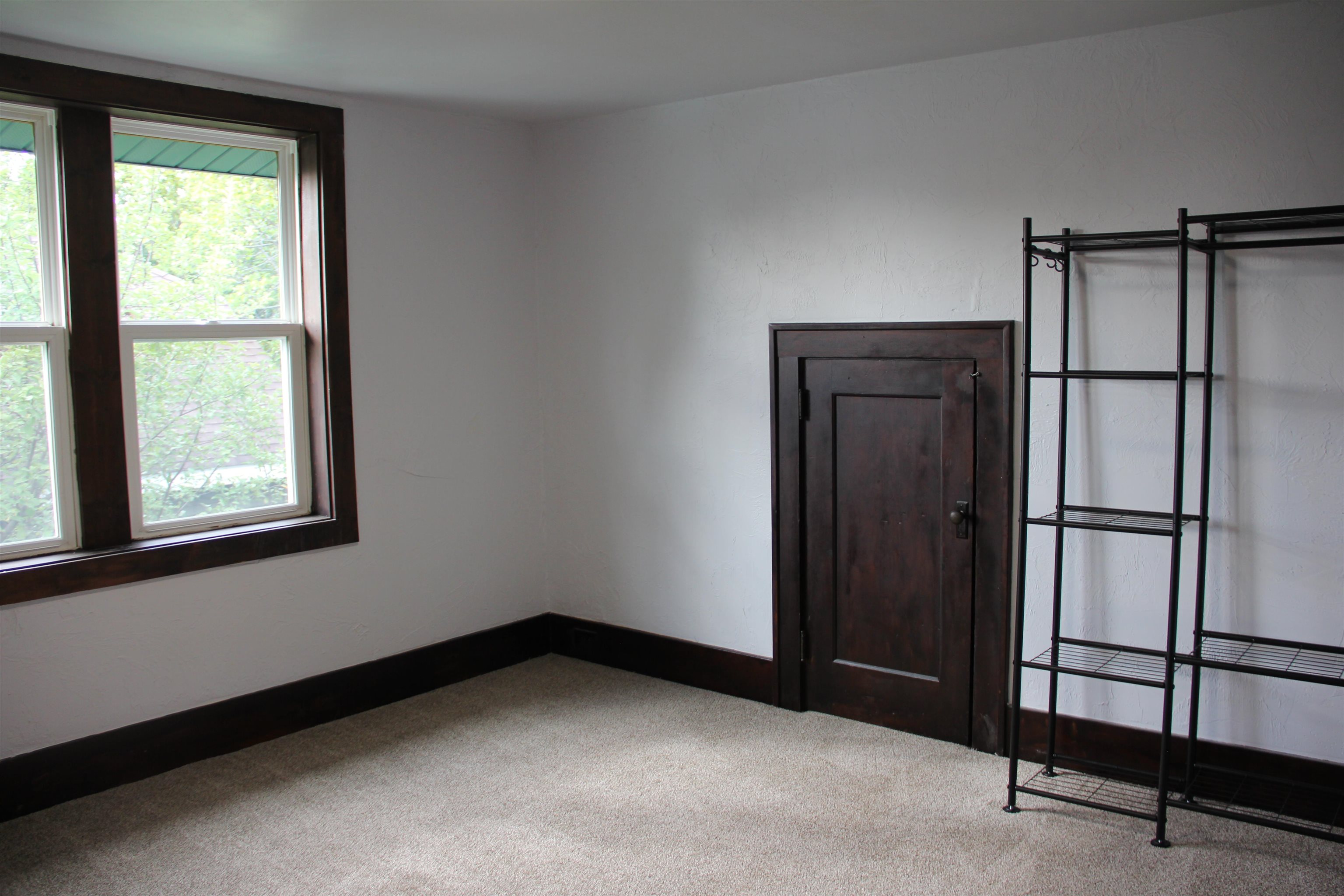 833 & 833-1/2 HENRIETTA STREET, Wausau, Wisconsin 54403, 2 Bedrooms Bedrooms, 5 Rooms Rooms,1 BathroomBathrooms,Multi-family,For Sale,833 & 833-1/2 HENRIETTA STREET,22604487