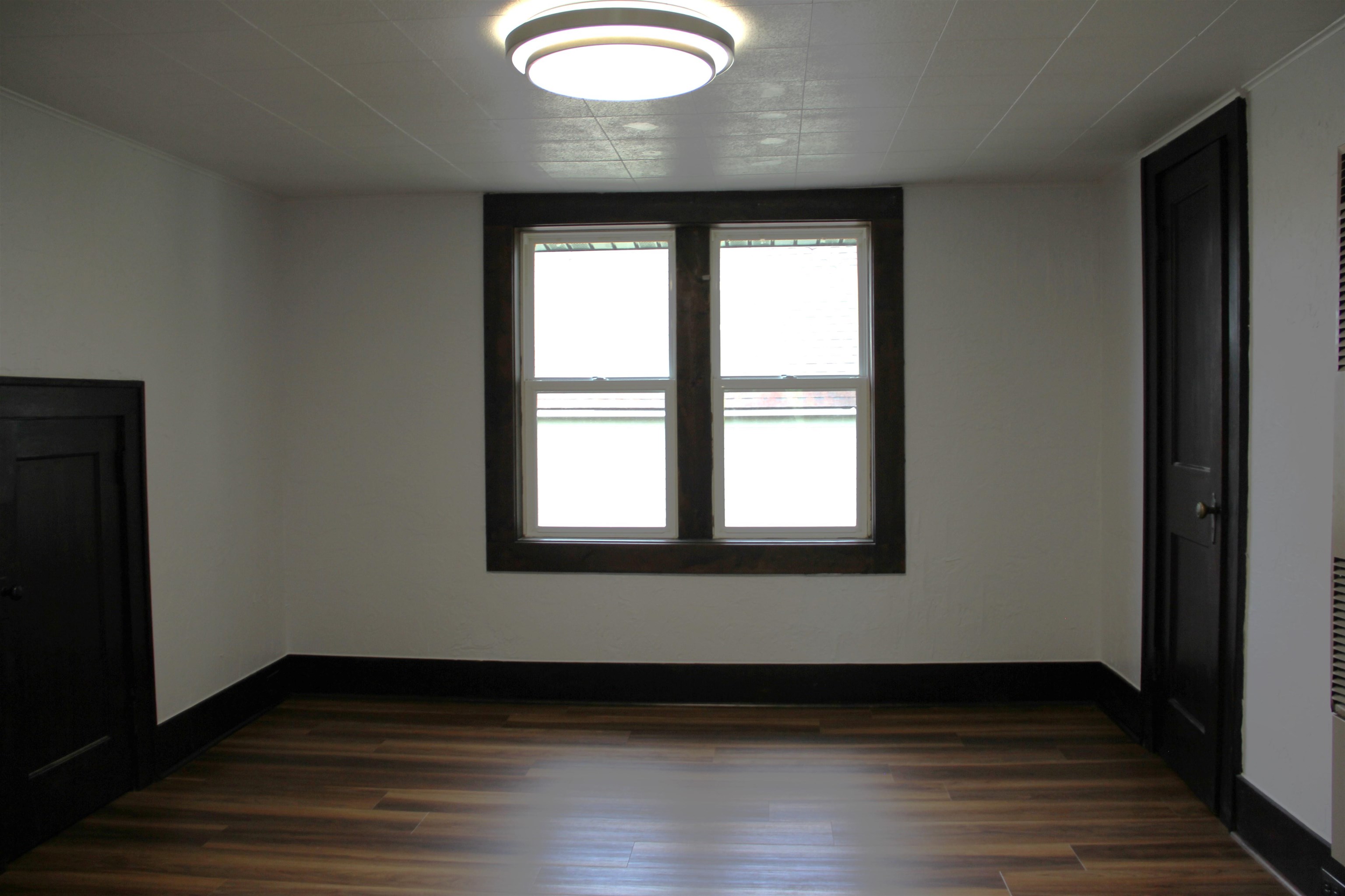 833 & 833-1/2 HENRIETTA STREET, Wausau, Wisconsin 54403, 2 Bedrooms Bedrooms, 5 Rooms Rooms,1 BathroomBathrooms,Multi-family,For Sale,833 & 833-1/2 HENRIETTA STREET,22604487