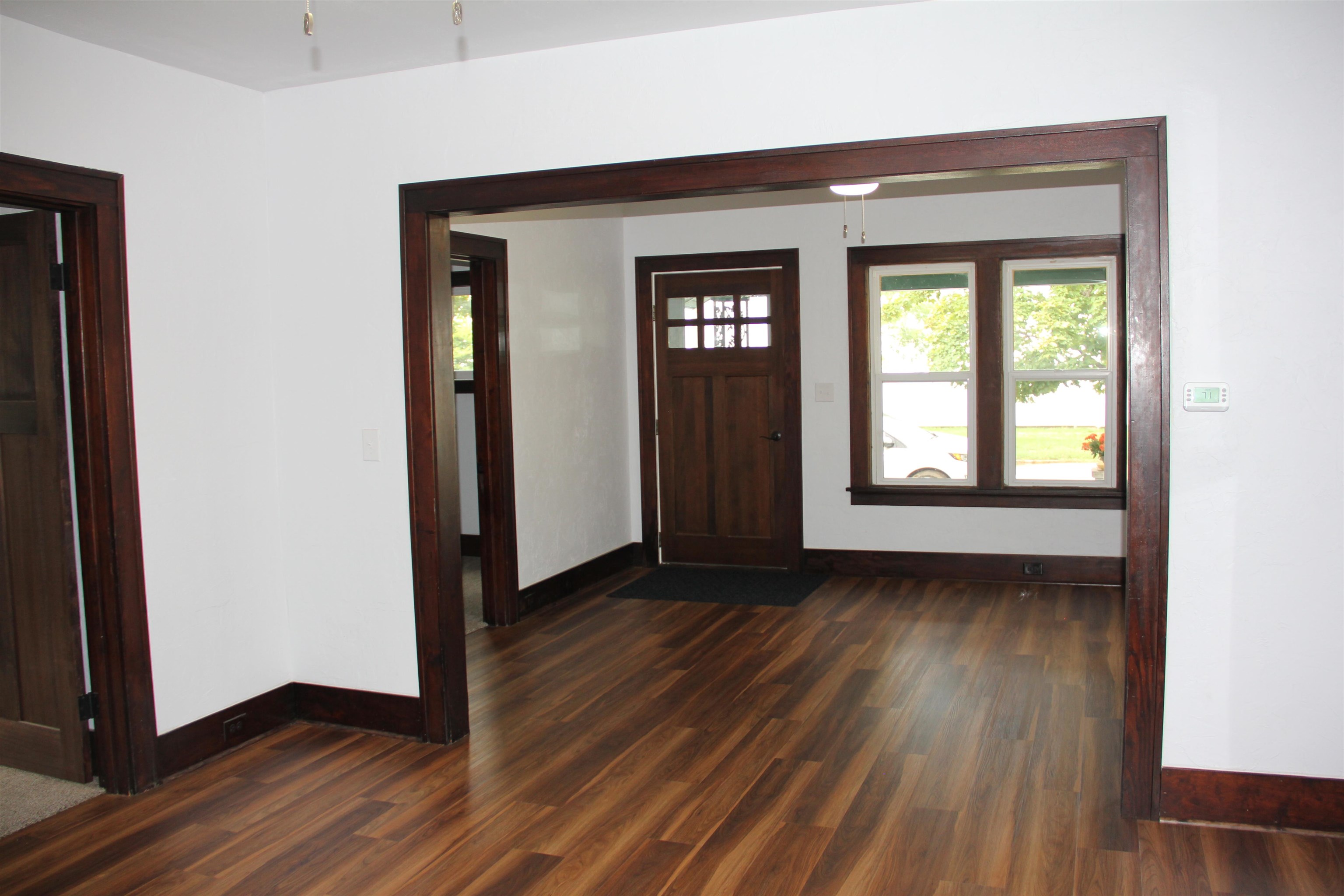 833 & 833-1/2 HENRIETTA STREET, Wausau, Wisconsin 54403, 2 Bedrooms Bedrooms, 5 Rooms Rooms,1 BathroomBathrooms,Multi-family,For Sale,833 & 833-1/2 HENRIETTA STREET,22604487