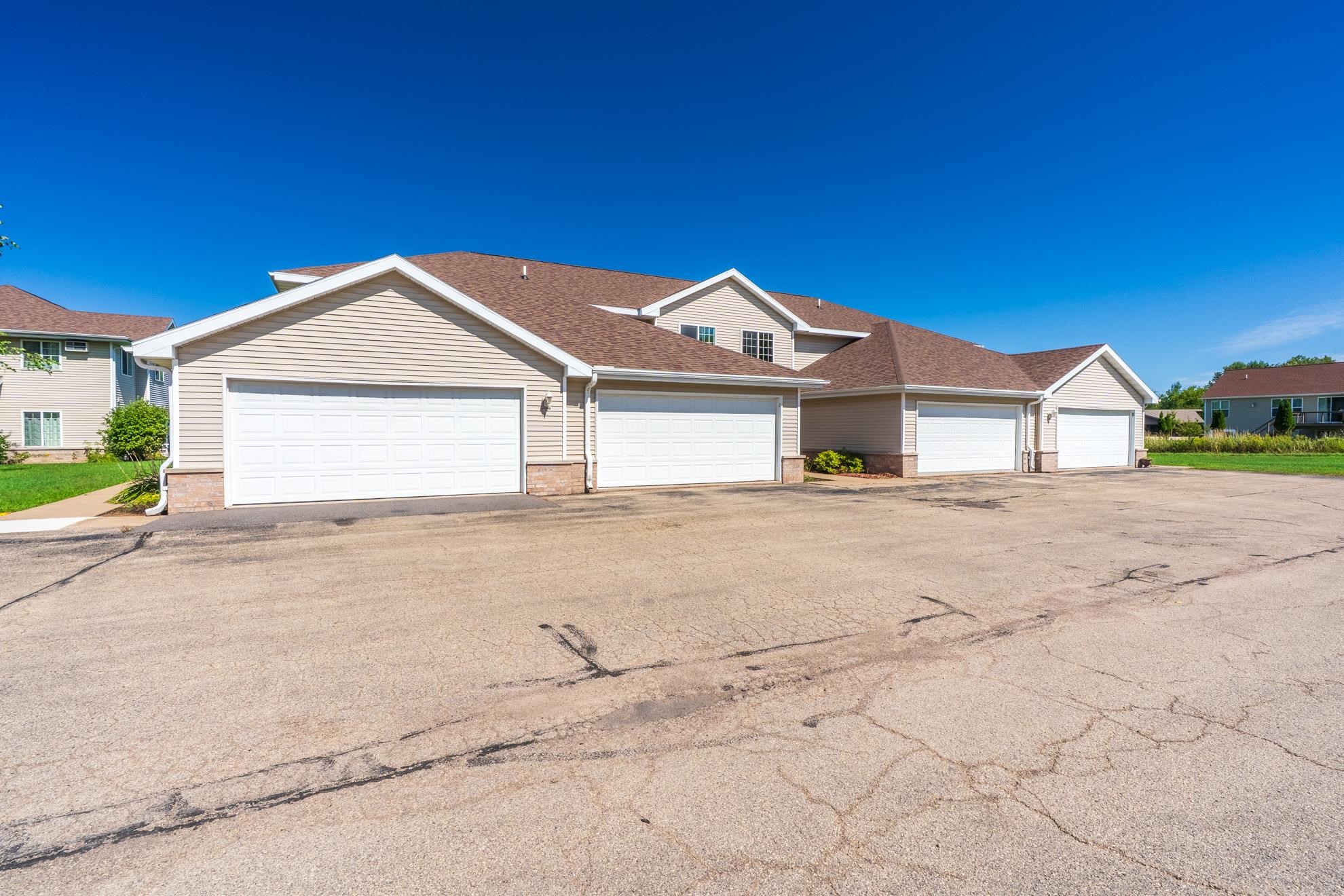 7255 WHITESPIRE ROAD, Rothschild, Wisconsin 54474, 3 Bedrooms Bedrooms, ,1 BathroomBathrooms,Residential,For Sale,7255 WHITESPIRE ROAD,22604490