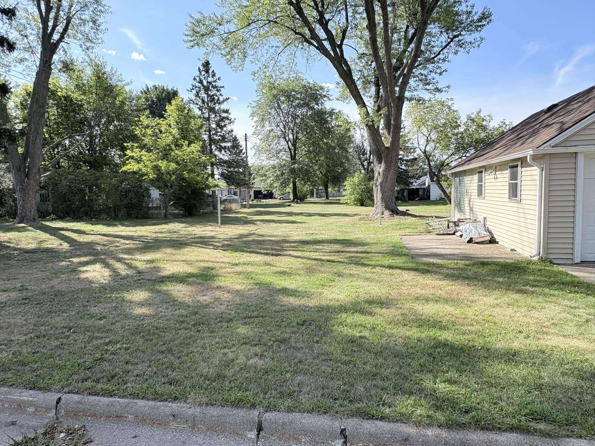 411 11TH STREET SOUTH, Wisconsin Rapids, Wisconsin 54494, 3 Bedrooms Bedrooms, ,1 BathroomBathrooms,Residential,For Sale,411 11TH STREET SOUTH,22604491