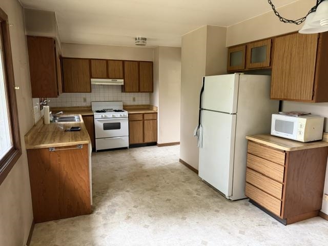 N5272 7TH AVENUE, Plainfield, Wisconsin 54966, 2 Bedrooms Bedrooms, ,1 BathroomBathrooms,Residential,For Sale,N5272 7TH AVENUE,22604493