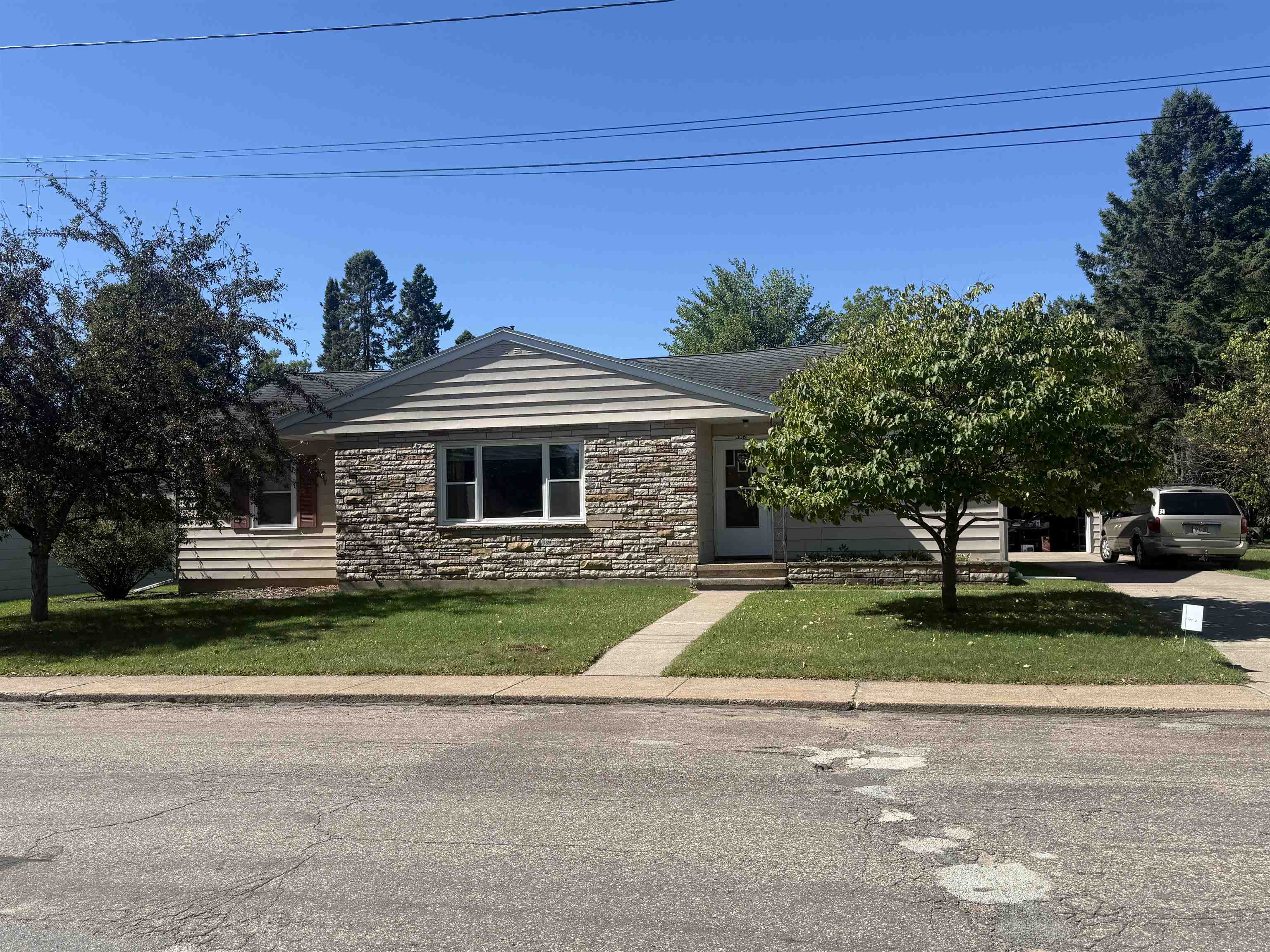 308 S SALES STREET, Merrill, Wisconsin 54452, 3 Bedrooms Bedrooms, ,2 BathroomsBathrooms,Residential,For Sale,308 S SALES STREET,22604495