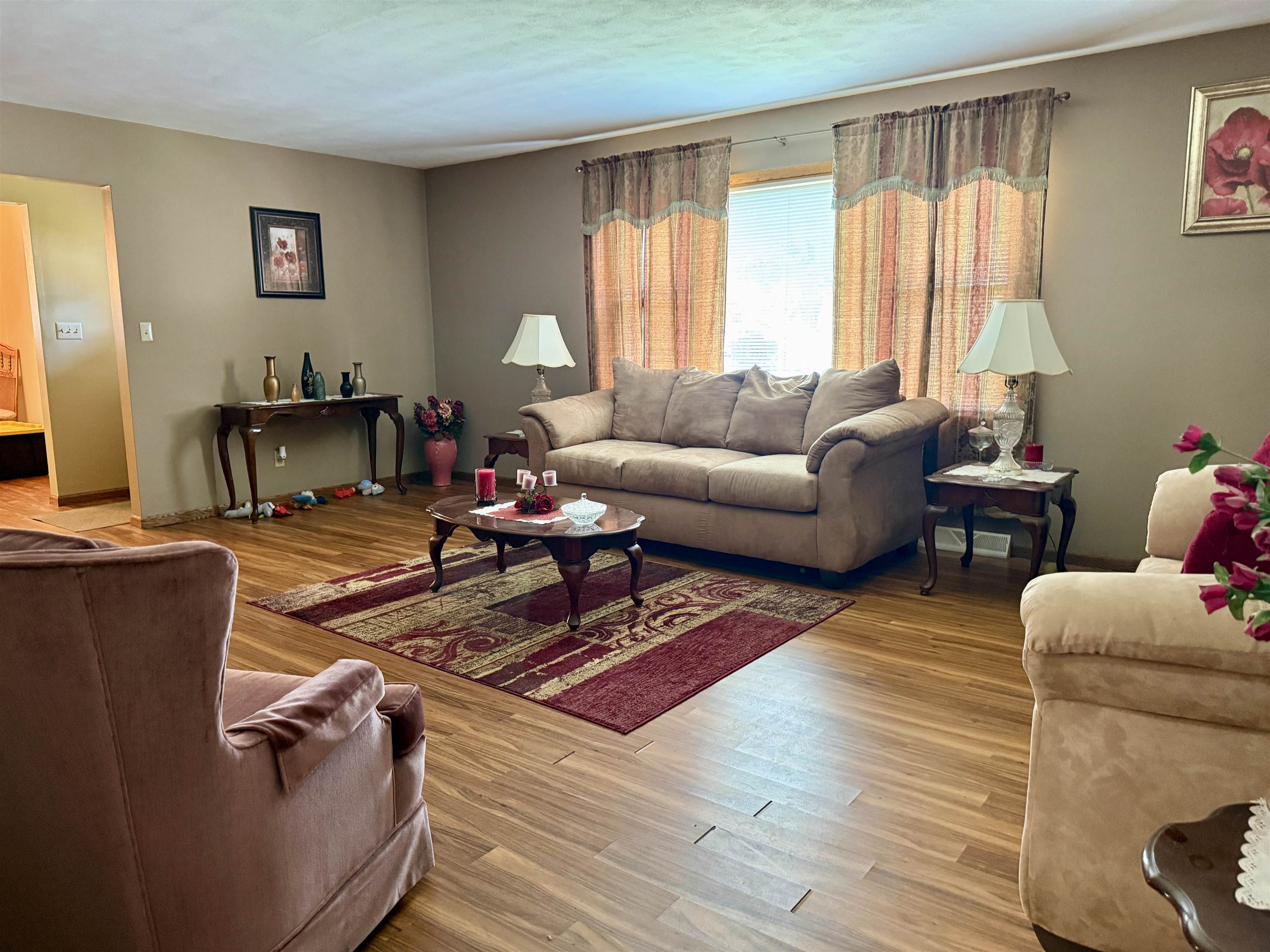 308 S SALES STREET, Merrill, Wisconsin 54452, 3 Bedrooms Bedrooms, ,2 BathroomsBathrooms,Residential,For Sale,308 S SALES STREET,22604495