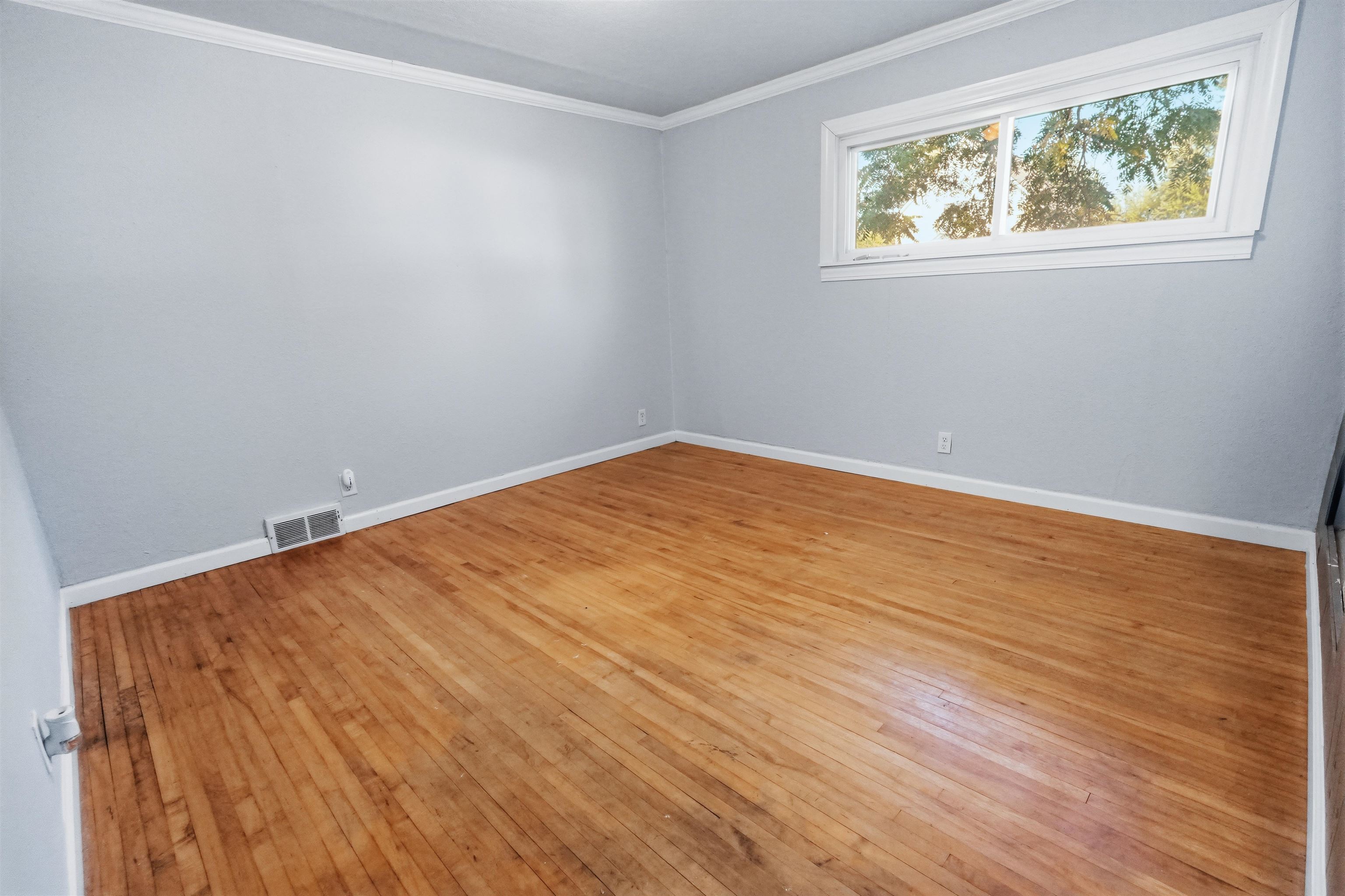 316 LINCOLN STREET, Stanley, Wisconsin 54768, 3 Bedrooms Bedrooms, ,1 BathroomBathrooms,Residential,For Sale,316 LINCOLN STREET,22604496