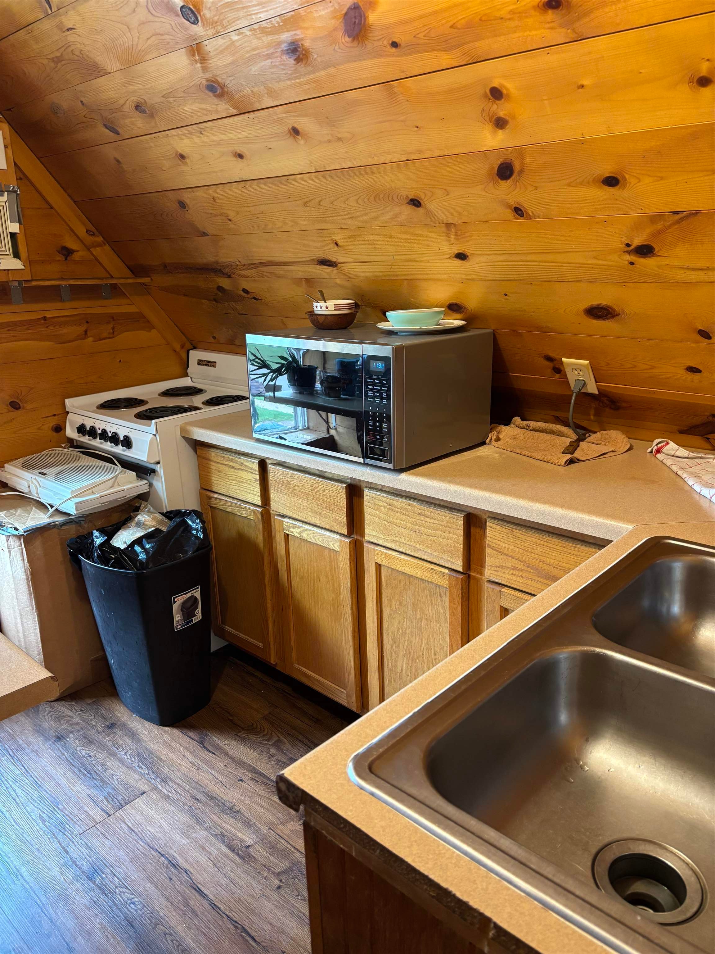 674 BEEBE STREET, Phillips, Wisconsin 54555, 2 Bedrooms Bedrooms, ,2 BathroomsBathrooms,Residential,For Sale,674 BEEBE STREET,22604497