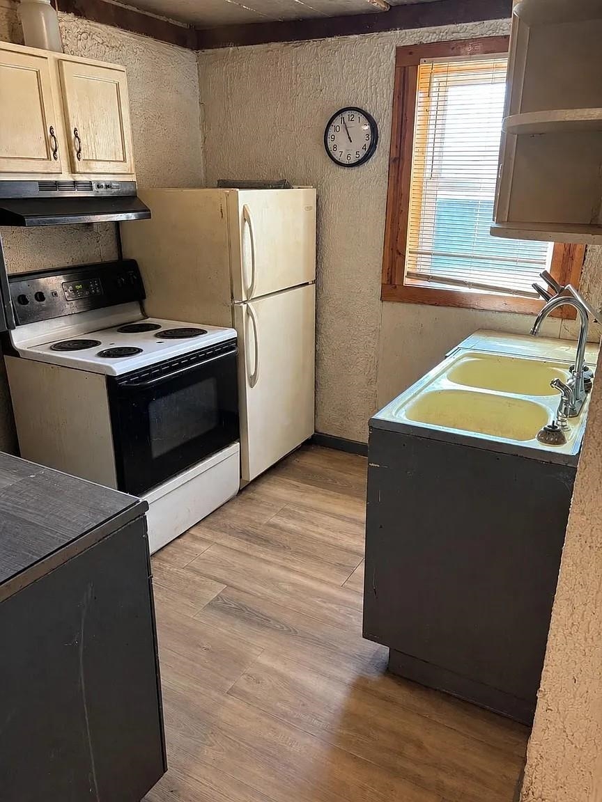 674 BEEBE STREET, Phillips, Wisconsin 54555, 2 Bedrooms Bedrooms, ,2 BathroomsBathrooms,Residential,For Sale,674 BEEBE STREET,22604497