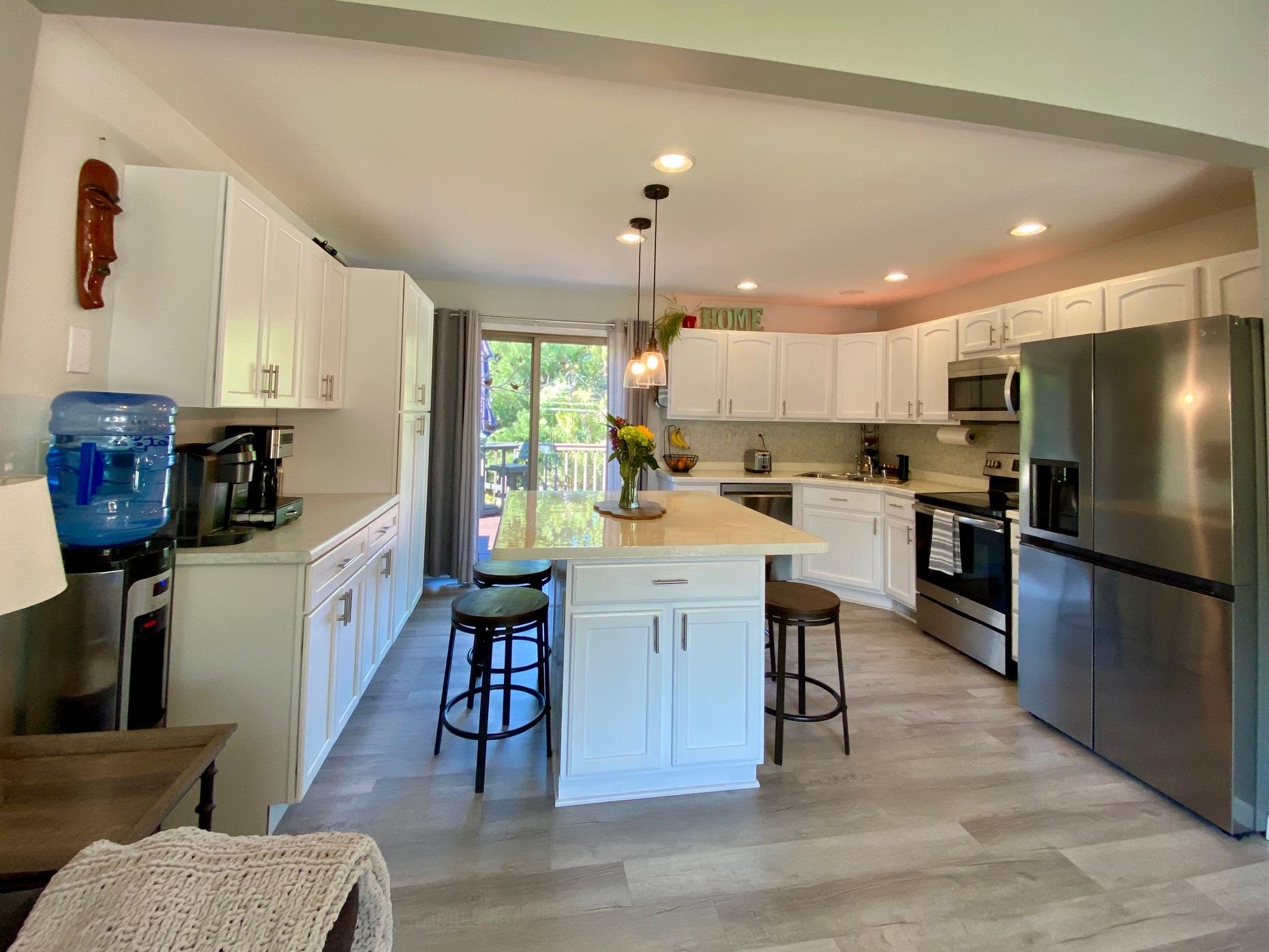 3010 PENDLETON PLACE, Plover, Wisconsin 54467, 3 Bedrooms Bedrooms, ,2 BathroomsBathrooms,Residential,For Sale,3010 PENDLETON PLACE,22604504