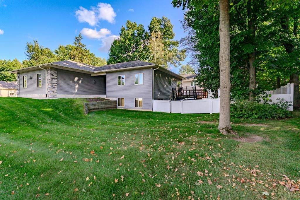 6402 DOMINIKA STREET, Weston, Wisconsin 54476, 4 Bedrooms Bedrooms, ,3 BathroomsBathrooms,Residential,For Sale,6402 DOMINIKA STREET,22604506