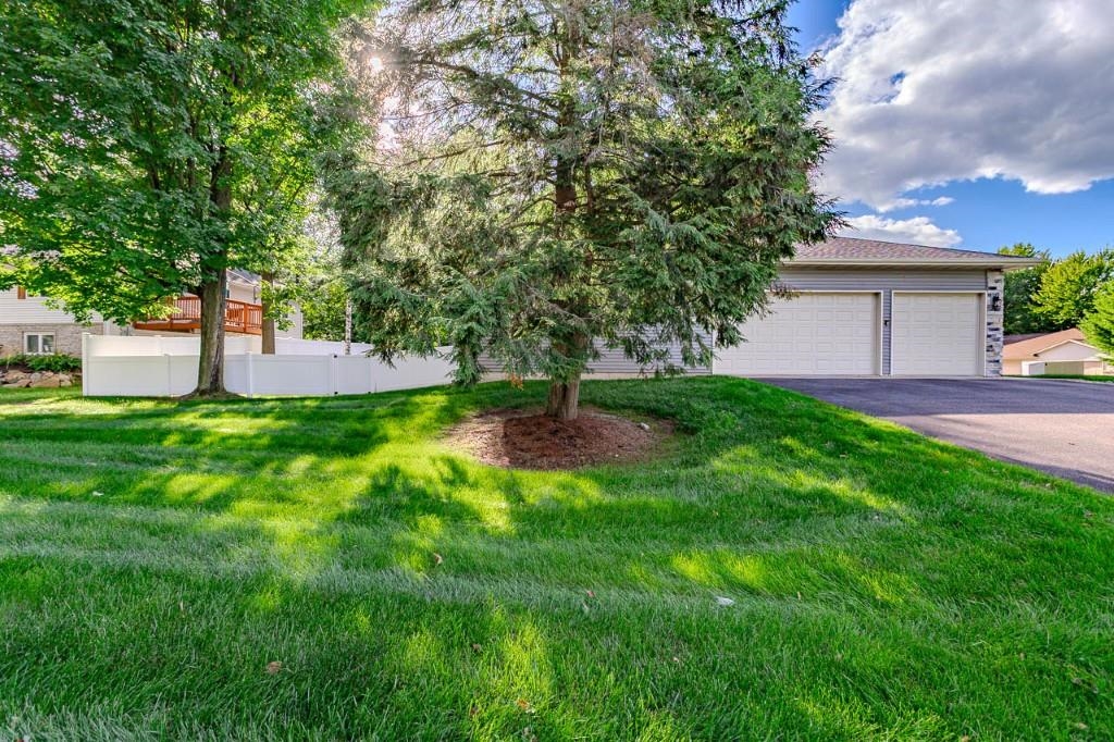 6402 DOMINIKA STREET, Weston, Wisconsin 54476, 4 Bedrooms Bedrooms, ,3 BathroomsBathrooms,Residential,For Sale,6402 DOMINIKA STREET,22604506