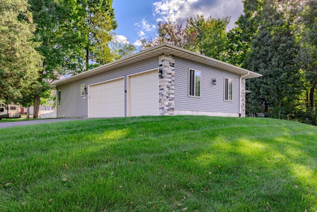 6402 DOMINIKA STREET, Weston, Wisconsin 54476, 4 Bedrooms Bedrooms, ,3 BathroomsBathrooms,Residential,For Sale,6402 DOMINIKA STREET,22604506