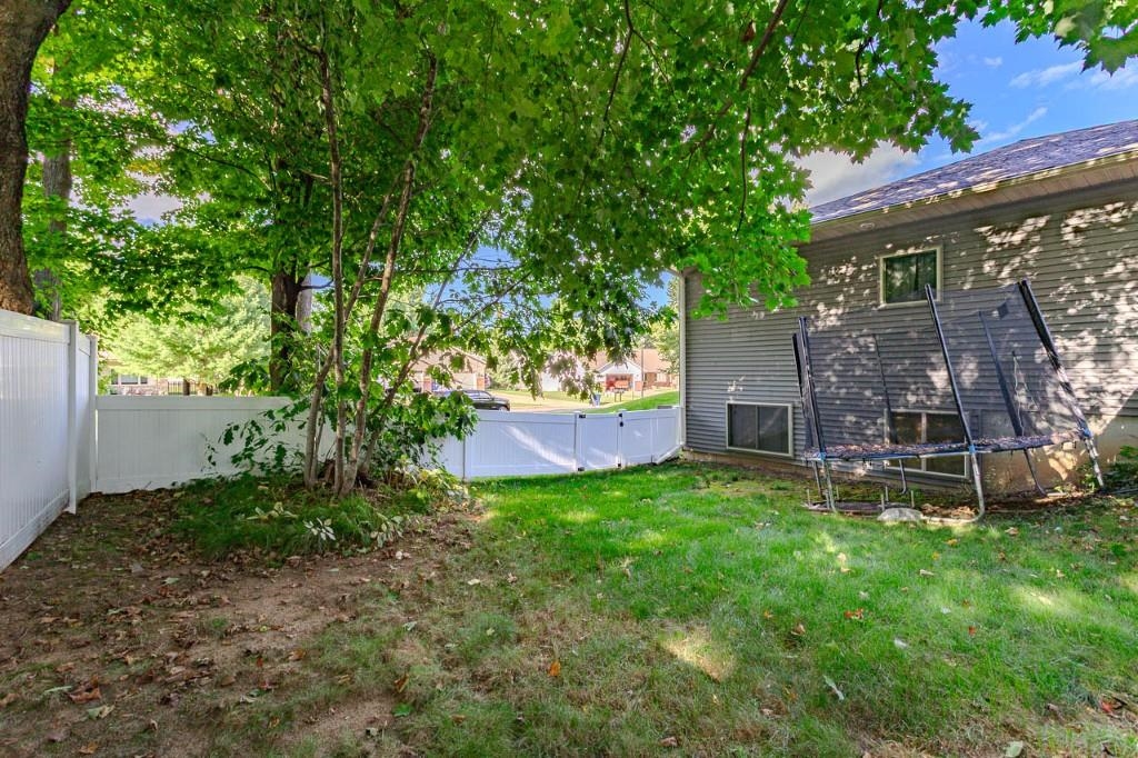 6402 DOMINIKA STREET, Weston, Wisconsin 54476, 4 Bedrooms Bedrooms, ,3 BathroomsBathrooms,Residential,For Sale,6402 DOMINIKA STREET,22604506
