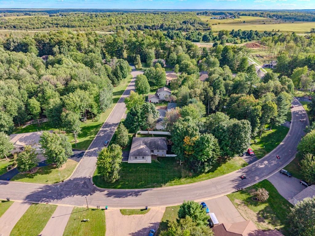 6402 DOMINIKA STREET, Weston, Wisconsin 54476, 4 Bedrooms Bedrooms, ,3 BathroomsBathrooms,Residential,For Sale,6402 DOMINIKA STREET,22604506