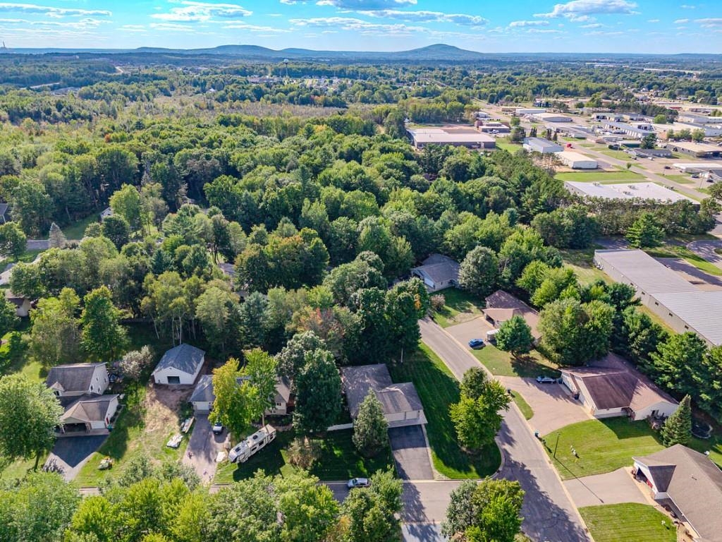 6402 DOMINIKA STREET, Weston, Wisconsin 54476, 4 Bedrooms Bedrooms, ,3 BathroomsBathrooms,Residential,For Sale,6402 DOMINIKA STREET,22604506