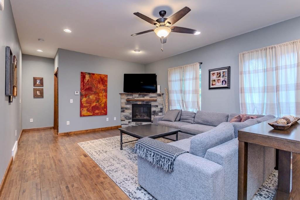 6402 DOMINIKA STREET, Weston, Wisconsin 54476, 4 Bedrooms Bedrooms, ,3 BathroomsBathrooms,Residential,For Sale,6402 DOMINIKA STREET,22604506