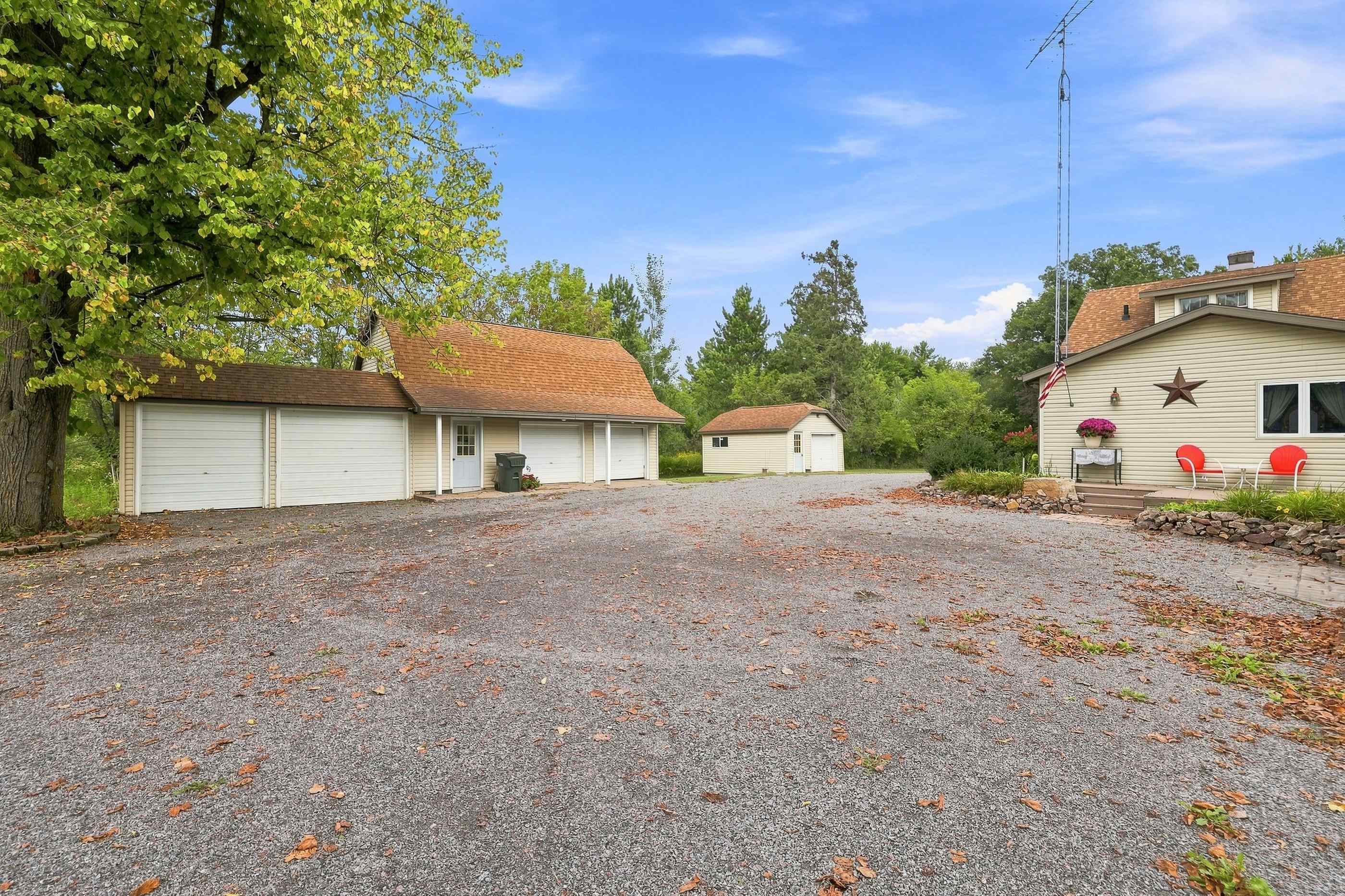 5441 2ND AVENUE, Rudolph, Wisconsin 54475, 4 Bedrooms Bedrooms, ,2 BathroomsBathrooms,Residential,For Sale,5441 2ND AVENUE,22604508
