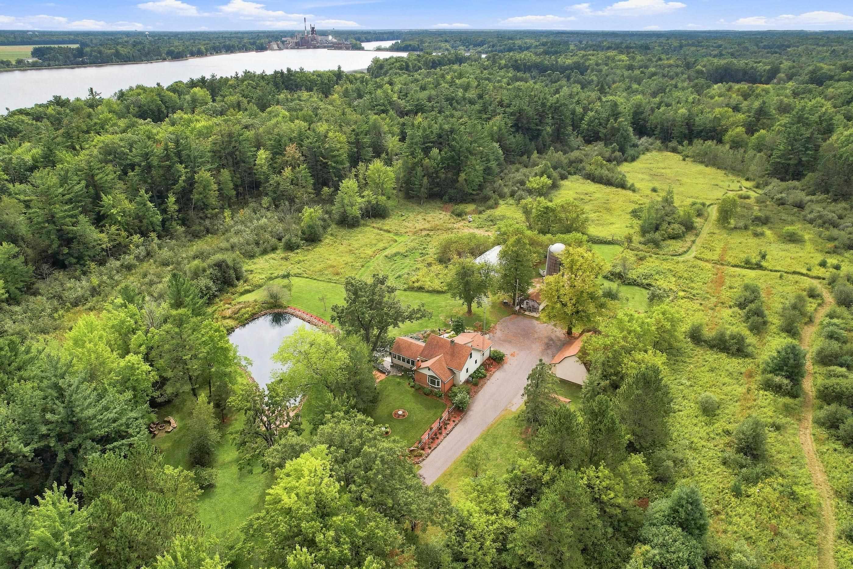 5441 2ND AVENUE, Rudolph, Wisconsin 54475, 4 Bedrooms Bedrooms, ,2 BathroomsBathrooms,Residential,For Sale,5441 2ND AVENUE,22604508