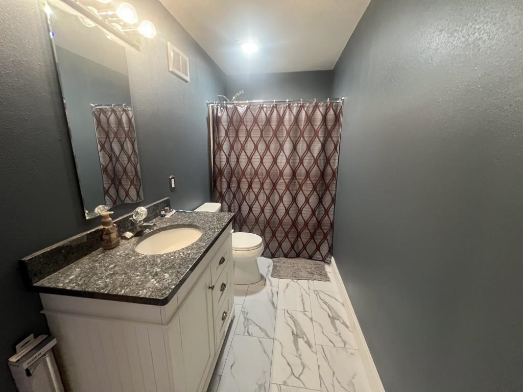 7021 NELSON LANE, Wisconsin Rapids, Wisconsin 54495, 3 Bedrooms Bedrooms, ,2 BathroomsBathrooms,Residential,For Sale,7021 NELSON LANE,22604509