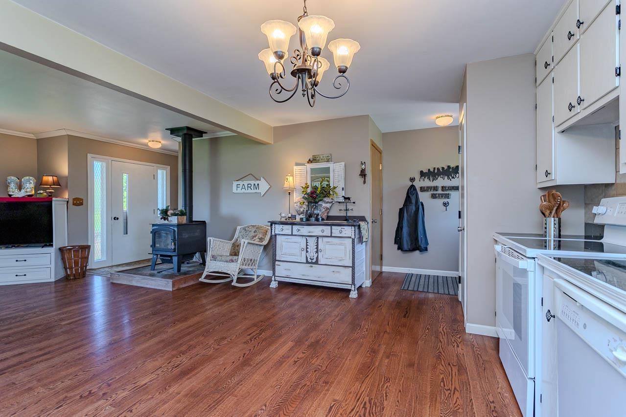 220855 COUNTY ROAD J, Schofield, Wisconsin 54476, 4 Bedrooms Bedrooms, ,1 BathroomBathrooms,Residential,For Sale,220855 COUNTY ROAD J,22604510