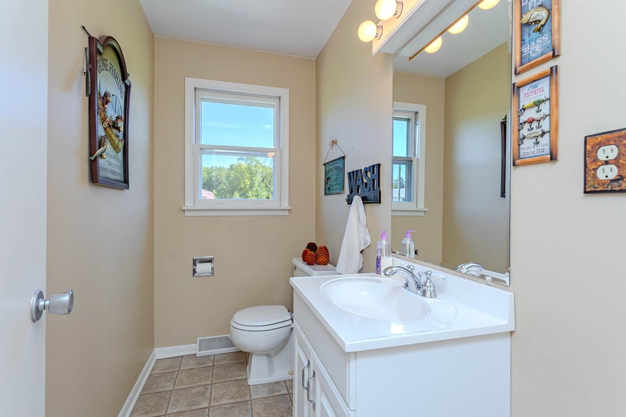 220855 COUNTY ROAD J, Schofield, Wisconsin 54476, 4 Bedrooms Bedrooms, ,1 BathroomBathrooms,Residential,For Sale,220855 COUNTY ROAD J,22604510