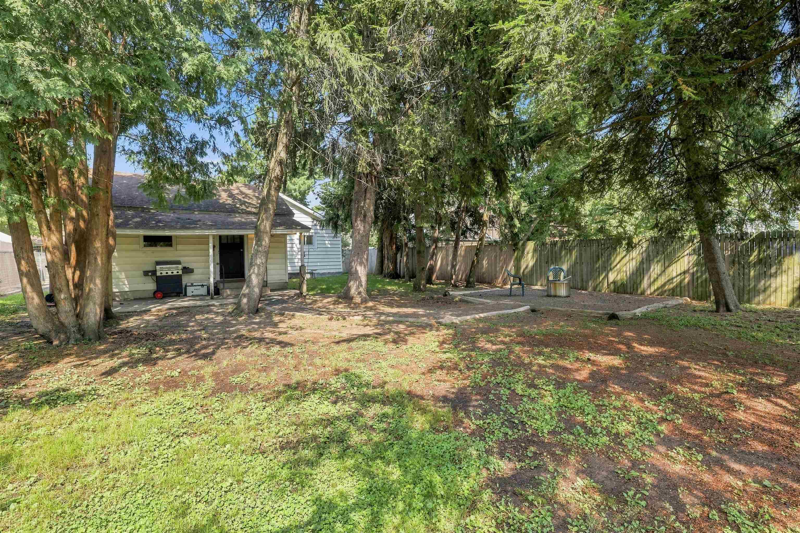 1733 OAK STREET, Stevens Point, Wisconsin 54481, 3 Bedrooms Bedrooms, ,1 BathroomBathrooms,Residential,For Sale,1733 OAK STREET,22604512