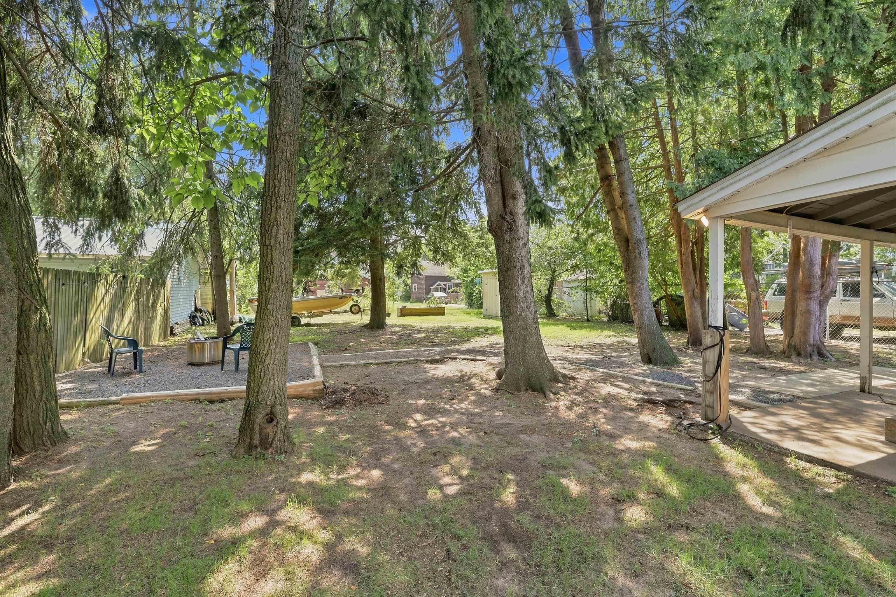 1733 OAK STREET, Stevens Point, Wisconsin 54481, 3 Bedrooms Bedrooms, ,1 BathroomBathrooms,Residential,For Sale,1733 OAK STREET,22604512