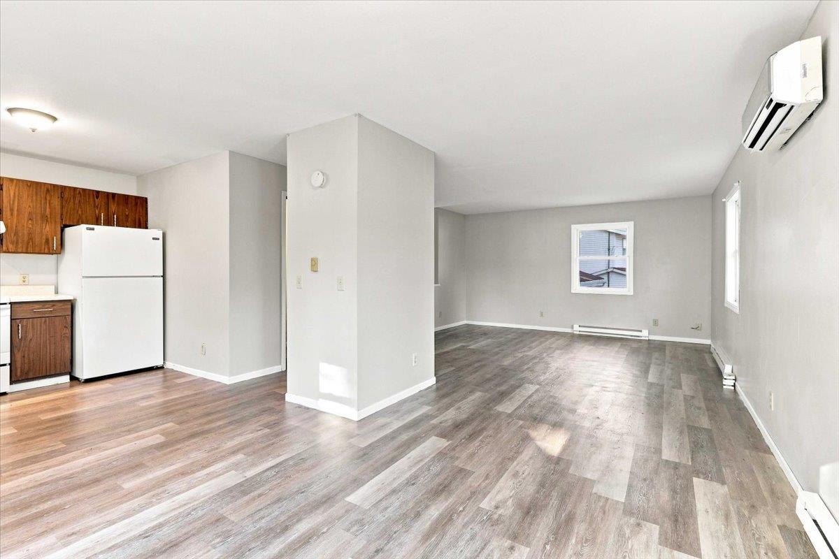 2460 2ND AVENUE SOUTH, Wisconsin Rapids, Wisconsin 54495, 2 Bedrooms Bedrooms, 5 Rooms Rooms,1.5 BathroomsBathrooms,Multi-family,For Sale,2460 2ND AVENUE SOUTH,22604514