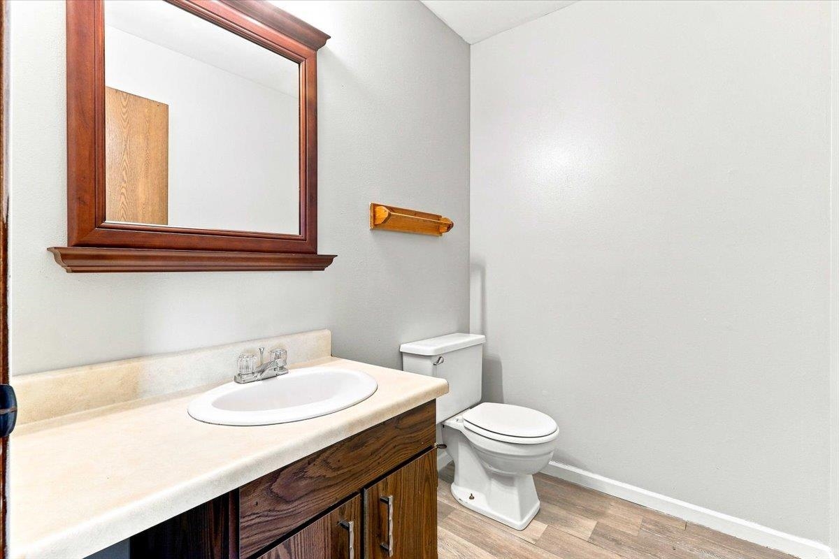 2460 2ND AVENUE SOUTH, Wisconsin Rapids, Wisconsin 54495, 2 Bedrooms Bedrooms, 5 Rooms Rooms,1.5 BathroomsBathrooms,Multi-family,For Sale,2460 2ND AVENUE SOUTH,22604514
