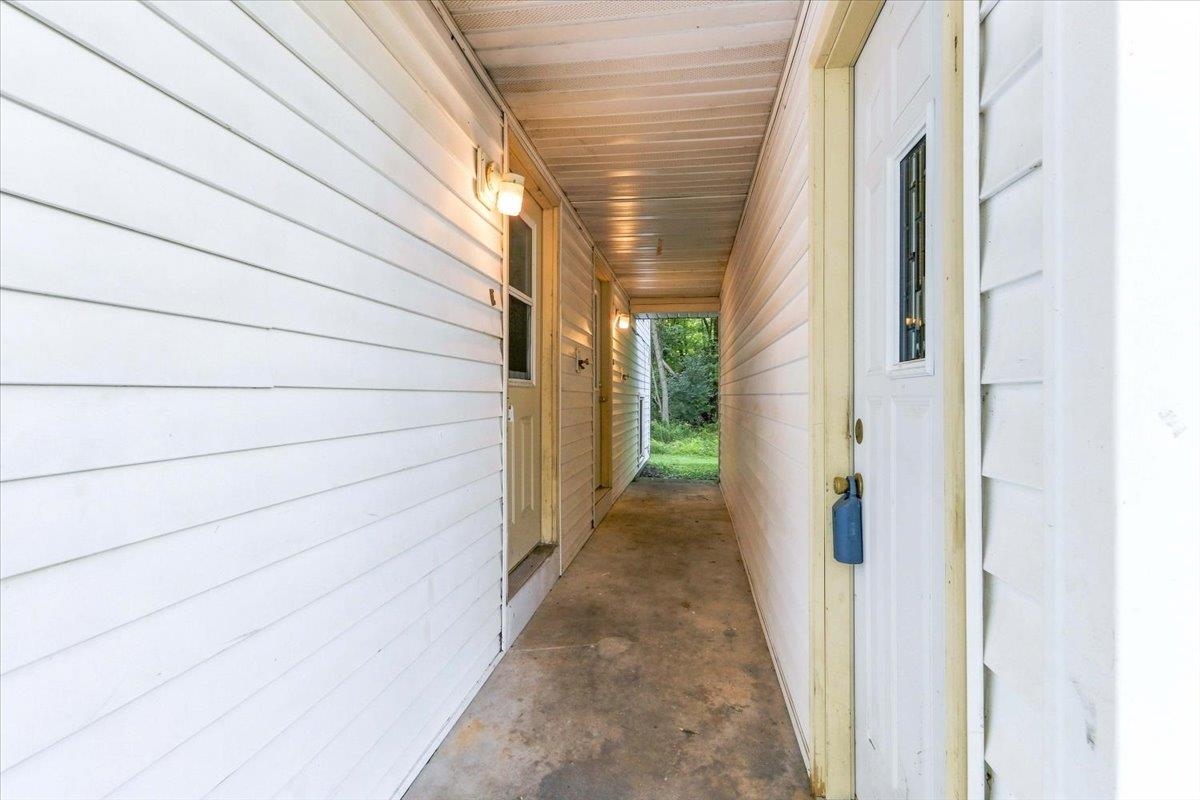 2460 2ND AVENUE SOUTH, Wisconsin Rapids, Wisconsin 54495, 2 Bedrooms Bedrooms, 5 Rooms Rooms,1.5 BathroomsBathrooms,Multi-family,For Sale,2460 2ND AVENUE SOUTH,22604514