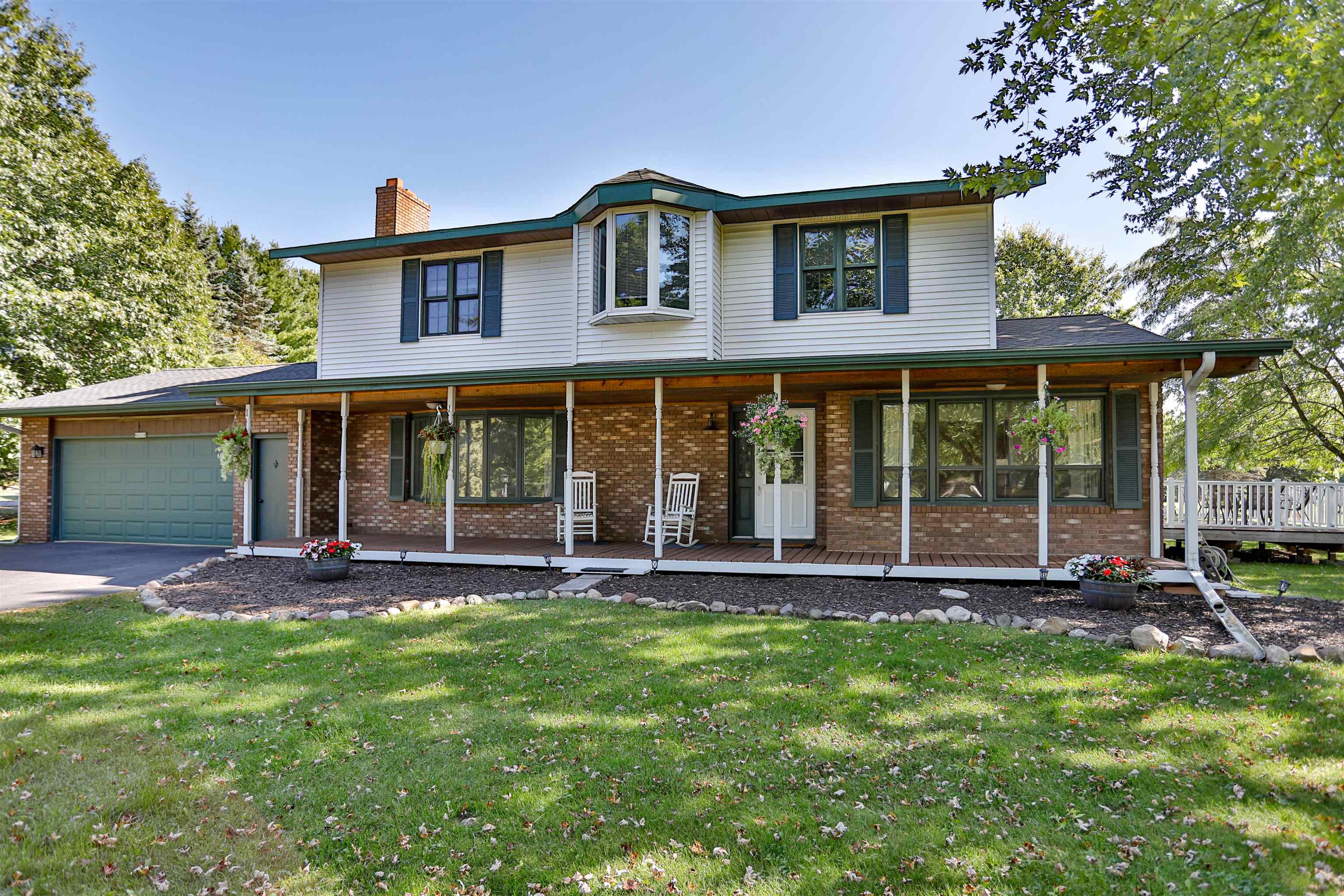 N2938 LOKEMOEN ROAD, Merrill, Wisconsin 54452, 5 Bedrooms Bedrooms, ,3 BathroomsBathrooms,Residential,For Sale,N2938 LOKEMOEN ROAD,22604515