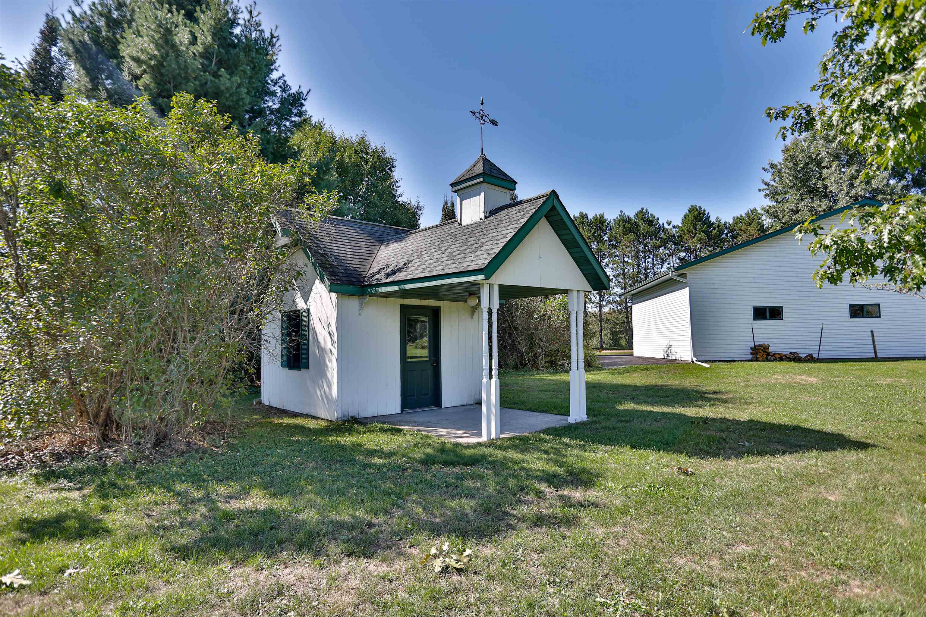 N2938 LOKEMOEN ROAD, Merrill, Wisconsin 54452, 5 Bedrooms Bedrooms, ,3 BathroomsBathrooms,Residential,For Sale,N2938 LOKEMOEN ROAD,22604515