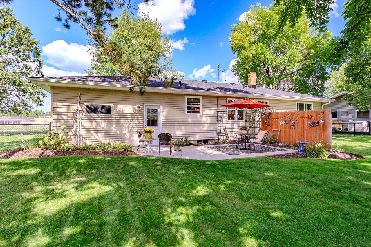 150947 WOODTHRUSH LANE, Wausau, Wisconsin 54401, 3 Bedrooms Bedrooms, ,1 BathroomBathrooms,Residential,For Sale,150947 WOODTHRUSH LANE,22604517