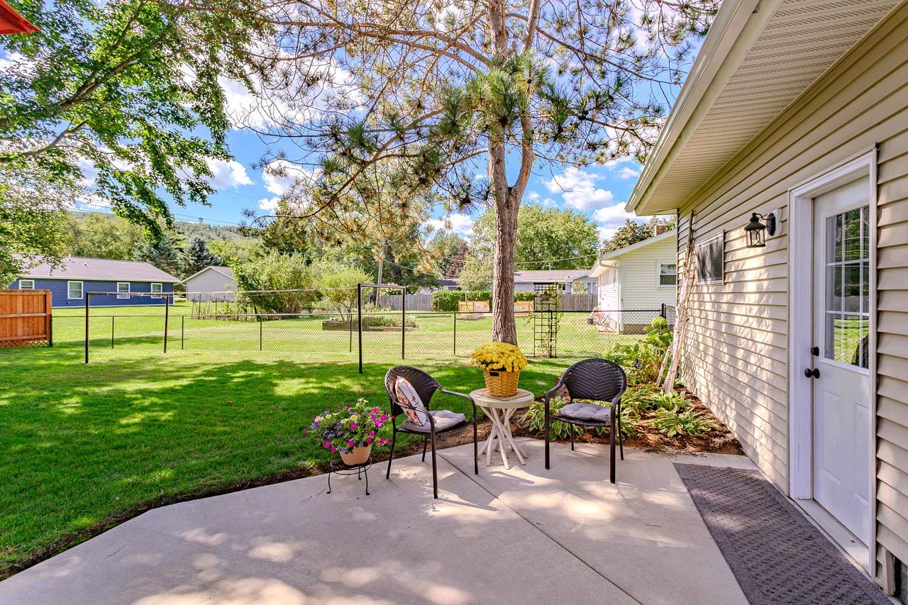 150947 WOODTHRUSH LANE, Wausau, Wisconsin 54401, 3 Bedrooms Bedrooms, ,1 BathroomBathrooms,Residential,For Sale,150947 WOODTHRUSH LANE,22604517