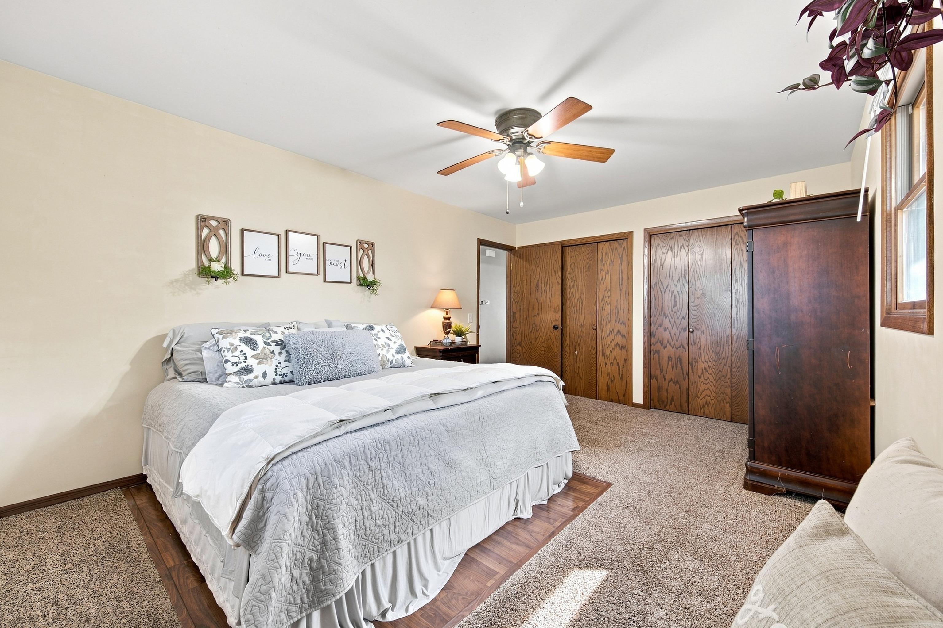 1601 S LINCOLN AVENUE, Marshfield, Wisconsin 54449, 4 Bedrooms Bedrooms, ,2 BathroomsBathrooms,Residential,For Sale,1601 S LINCOLN AVENUE,22604519