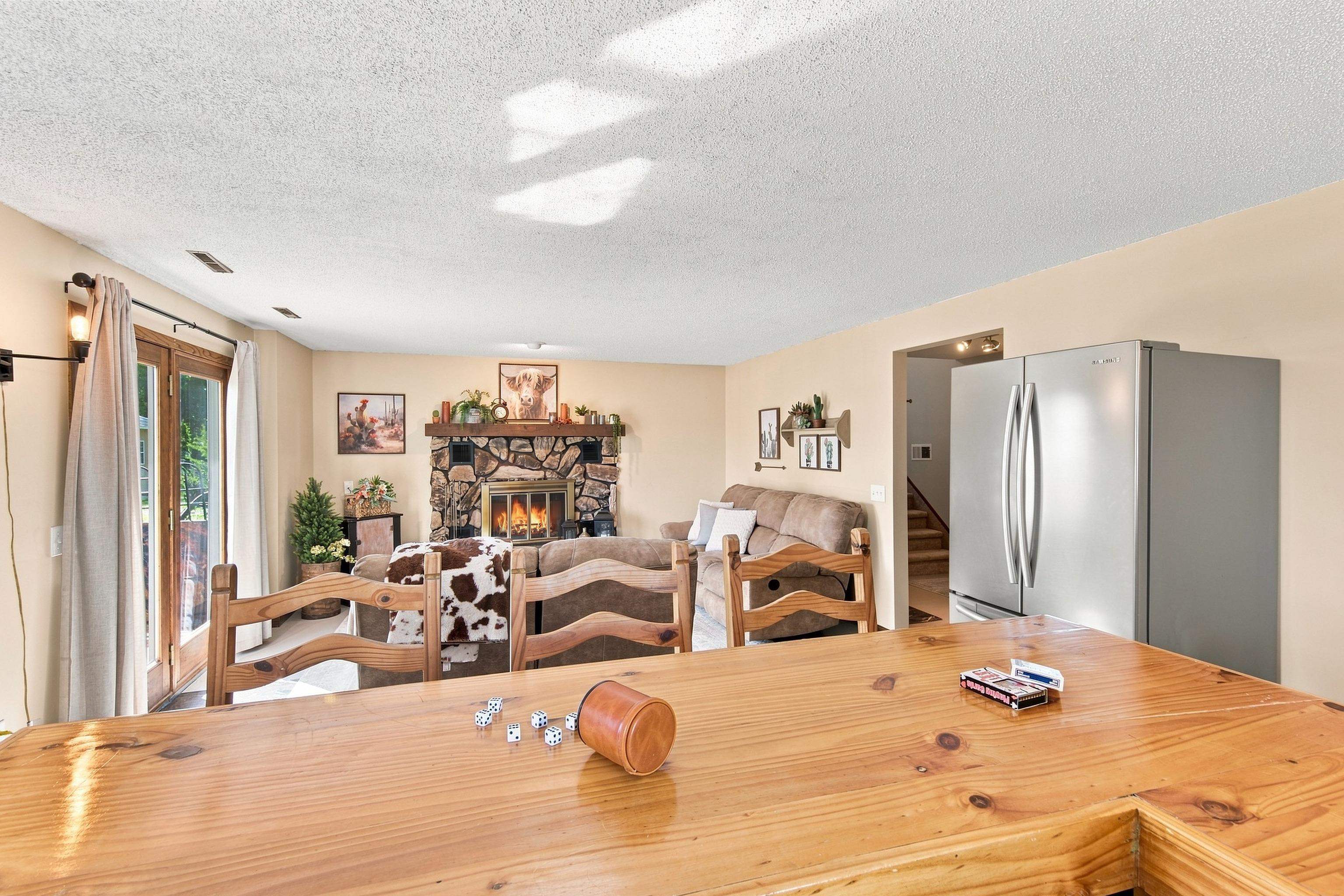 1601 S LINCOLN AVENUE, Marshfield, Wisconsin 54449, 4 Bedrooms Bedrooms, ,2 BathroomsBathrooms,Residential,For Sale,1601 S LINCOLN AVENUE,22604519