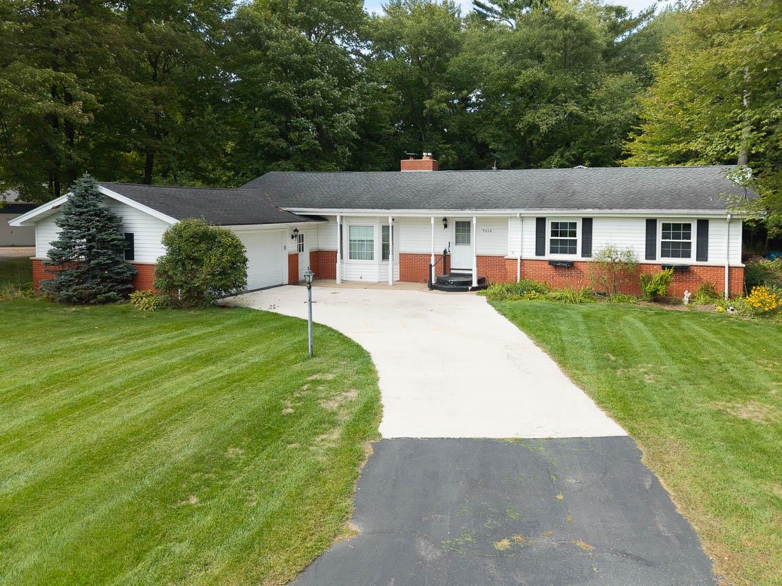 9010 REED ROAD, Rothschild, Wisconsin 54474, 4 Bedrooms Bedrooms, ,2 BathroomsBathrooms,Residential,For Sale,9010 REED ROAD,22604520