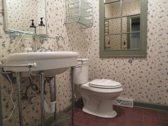 4711 EDGEWOOD BOULEVARD, Wausau, Wisconsin 54401, 3 Bedrooms Bedrooms, ,2 BathroomsBathrooms,Residential,For Sale,4711 EDGEWOOD BOULEVARD,22604522